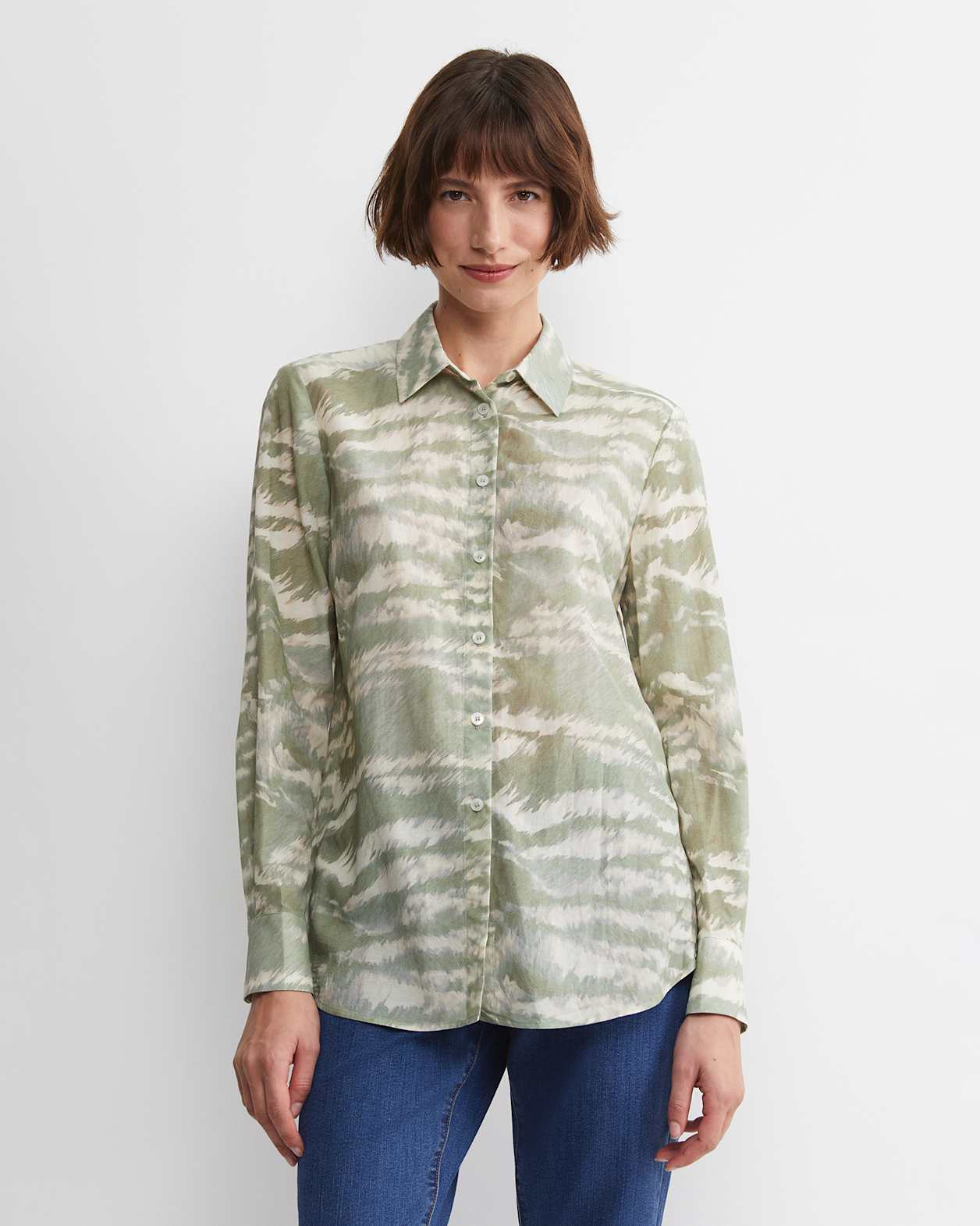 Bell Long Sleeve Shirt in GREEN