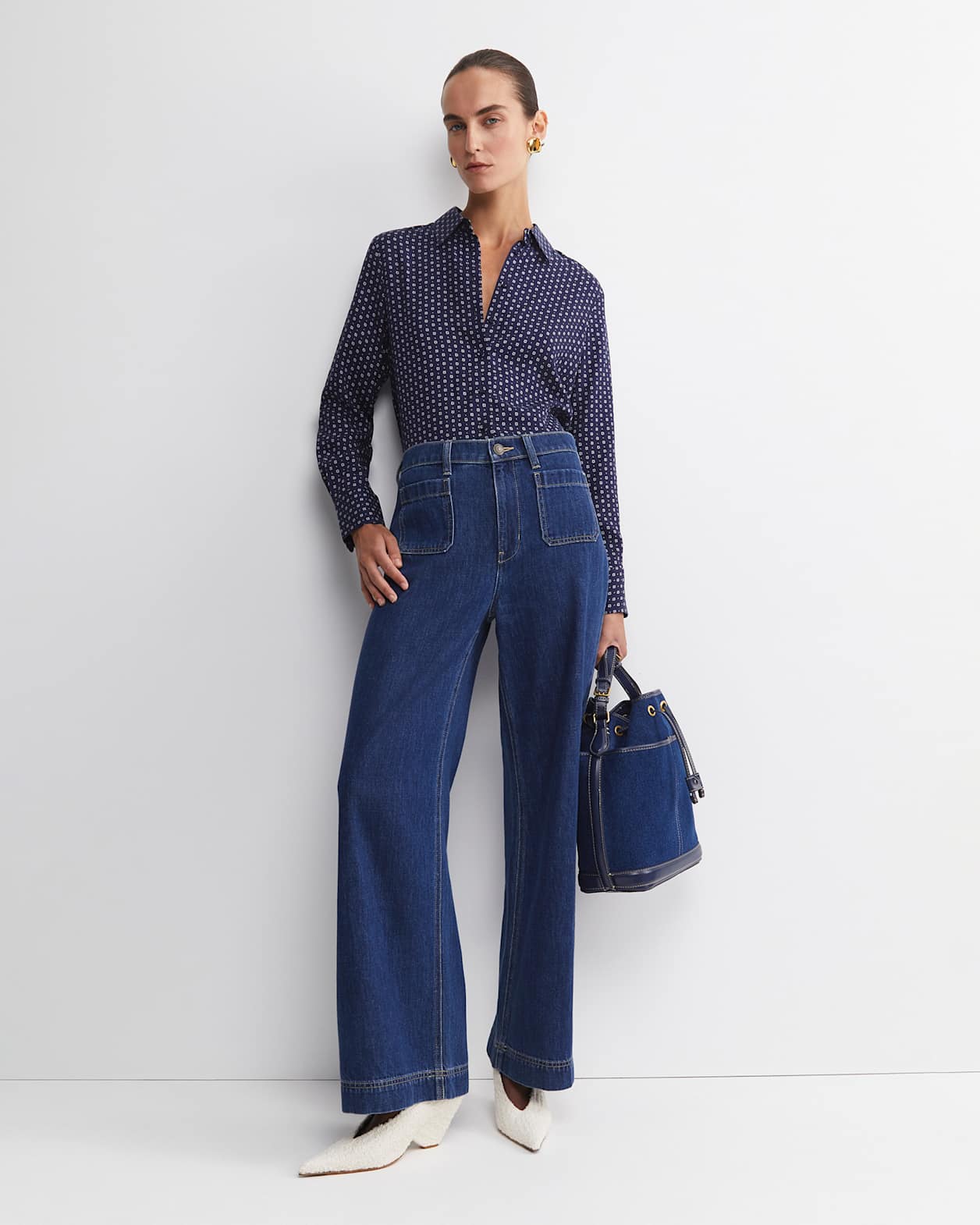 Geo Long Sleeve Shirt in NAVY/WHITE