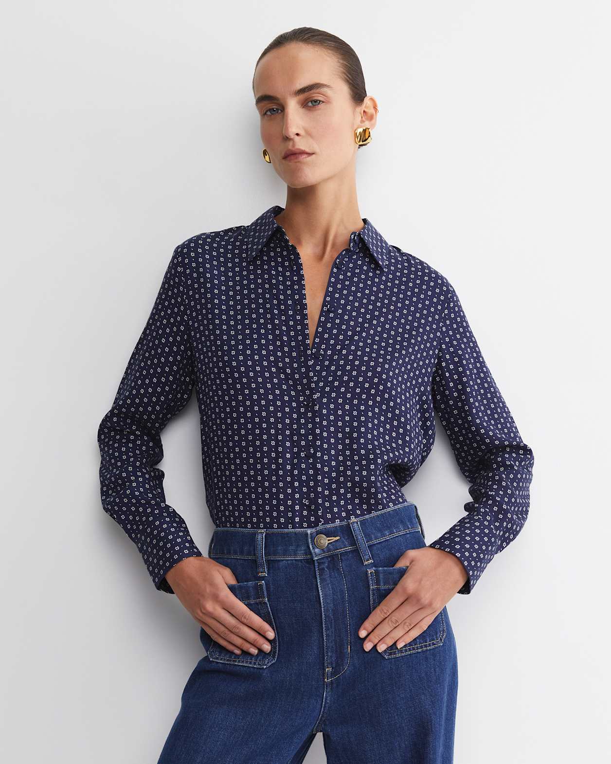 Geo Long Sleeve Shirt in NAVY/WHITE