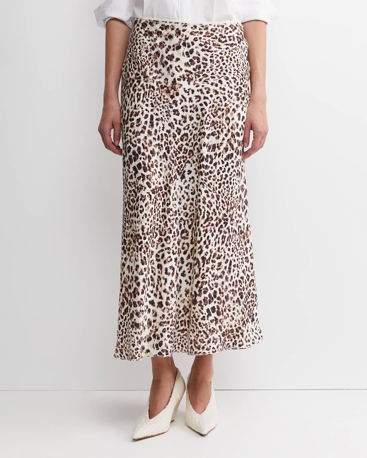 Leo Slip Midi Skirt in MULTI