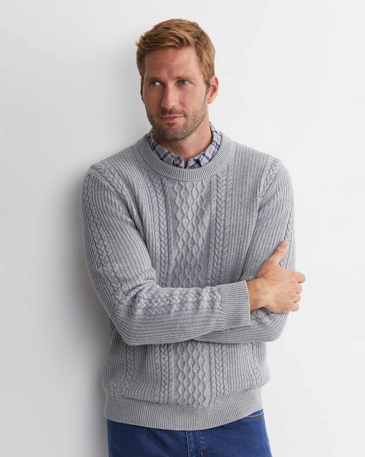 Joshua Cable Crew Knit in GREY MELANGE