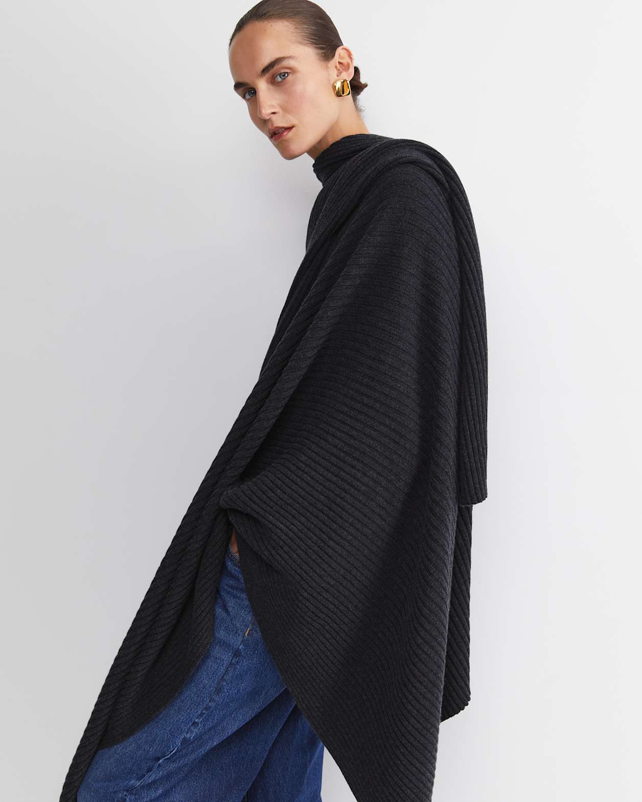 Cassie Knit Poncho in BLACK