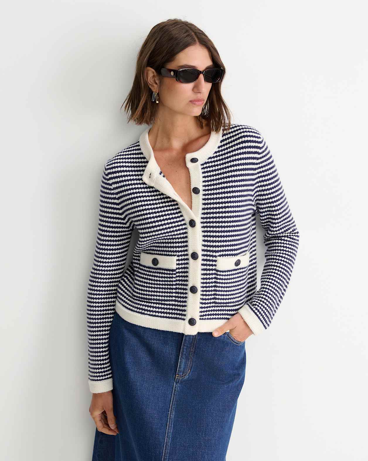 Joyce Merino Wool Cardigan in NAVY/WHITE