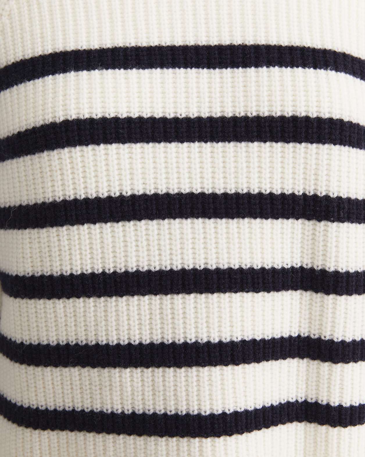 Sunshine Stripe Turtleneck Sweater in WHITE/NAVY