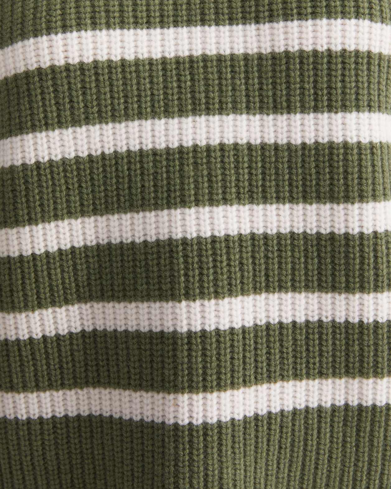 Sunshine Stripe Turtleneck Sweater in KHAKI/WHITE