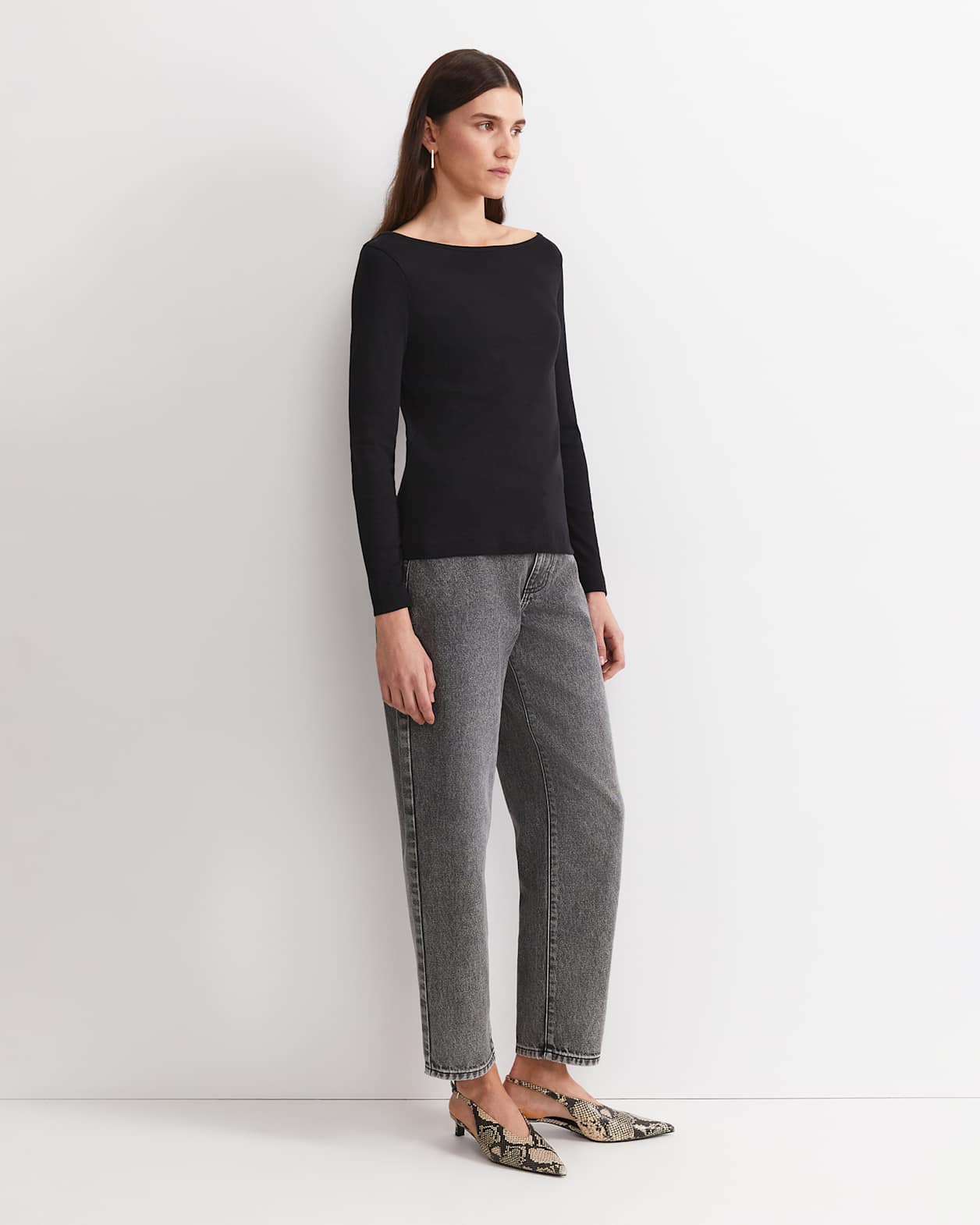 Heidi Long Sleeve Rib Tee in BLACK