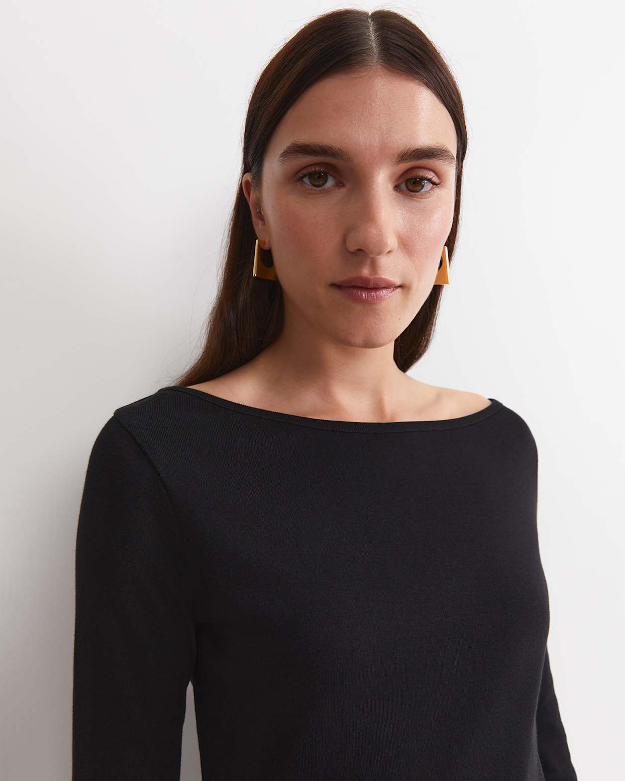 Heidi Long Sleeve Rib Tee in BLACK