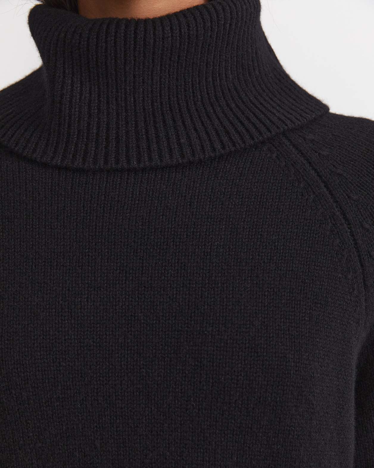 Sunshine Chunky Sweater in BLACK