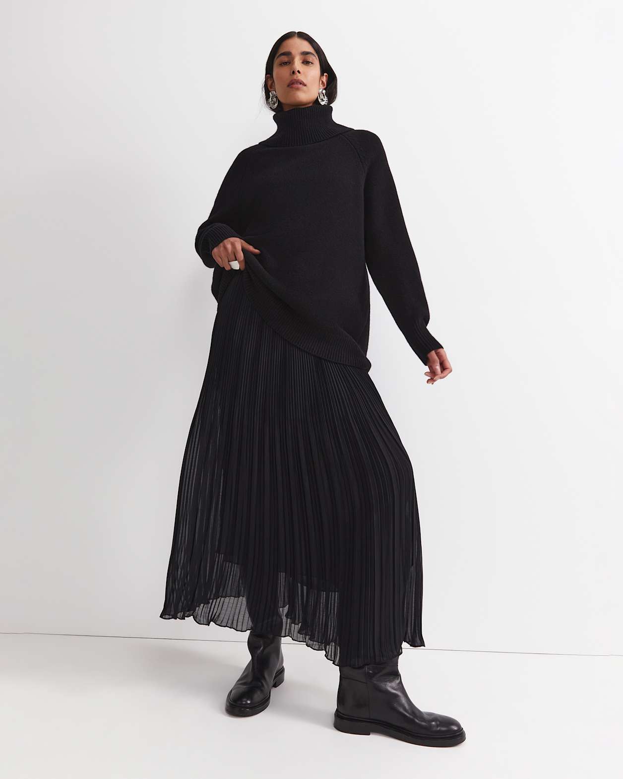 Sunshine Chunky Sweater in BLACK