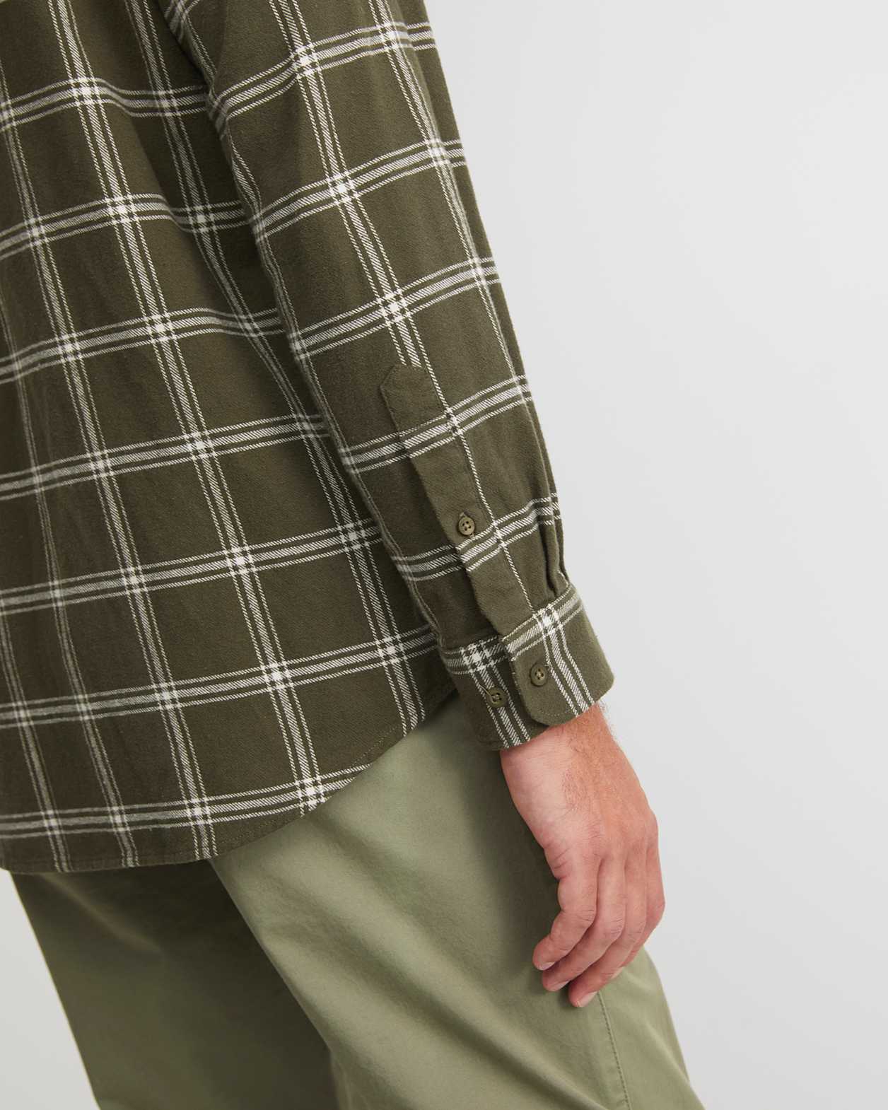 Davis Long Sleeve Check Shirt in KHAKI