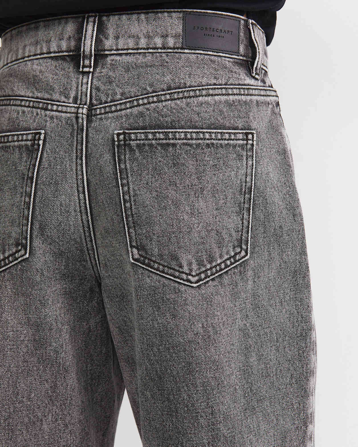 Pippa Barrel Jean in WASHED BLACK