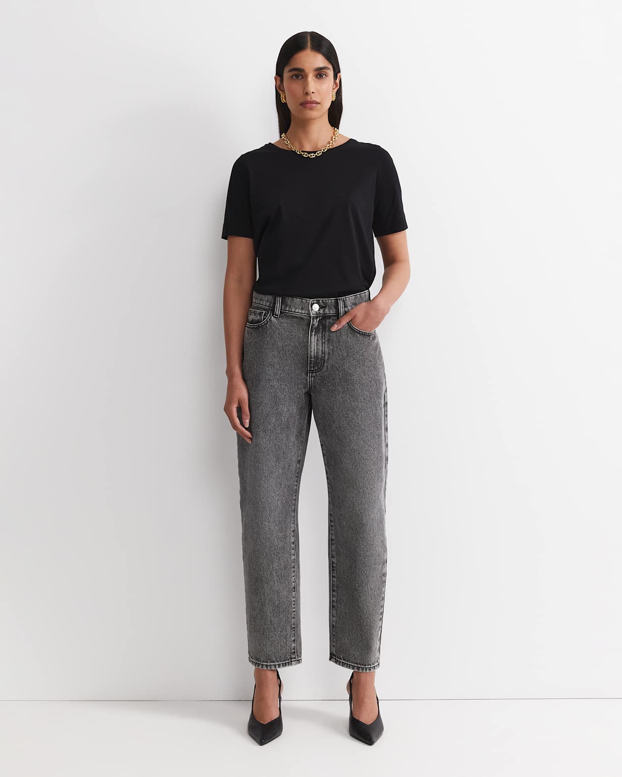 Pippa Barrel Jean in WASHED BLACK