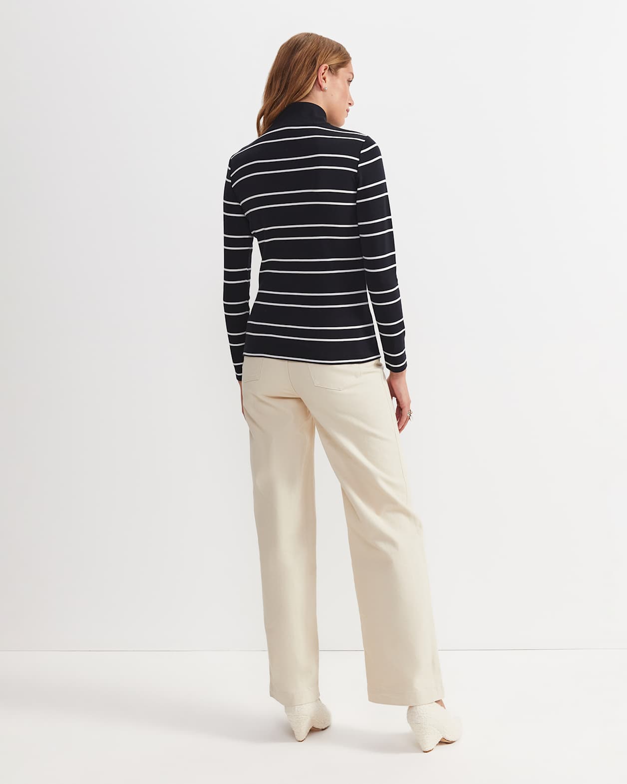 Lucy Zip Funnel Neck Top in BLACK/WHITE