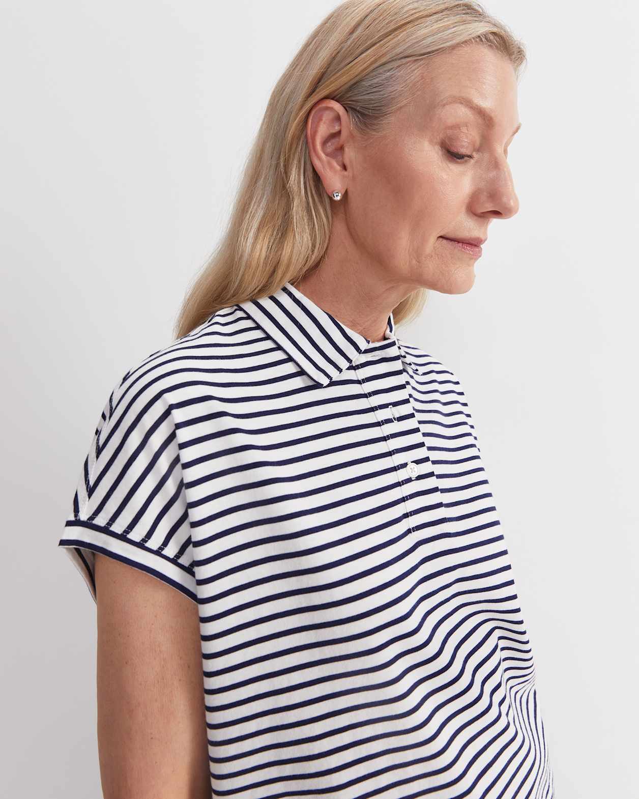 Marjorie Stripe Tee in WHITE/NAVY