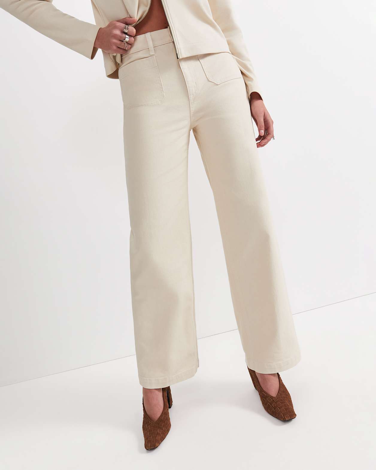 Allegra Patch Pocket Jean in ECRU