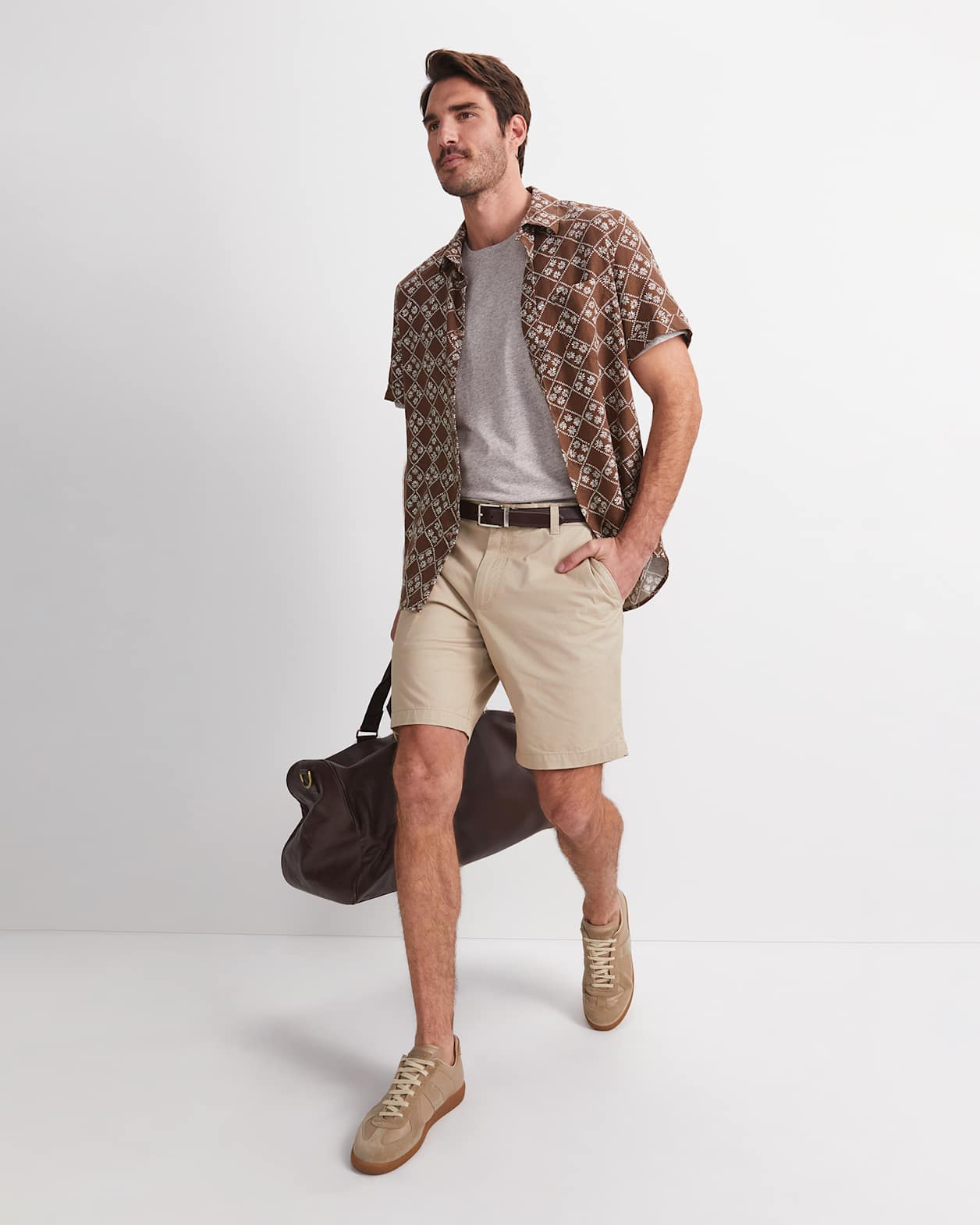 Howes Short Sleeve Print Shirt in BROWN