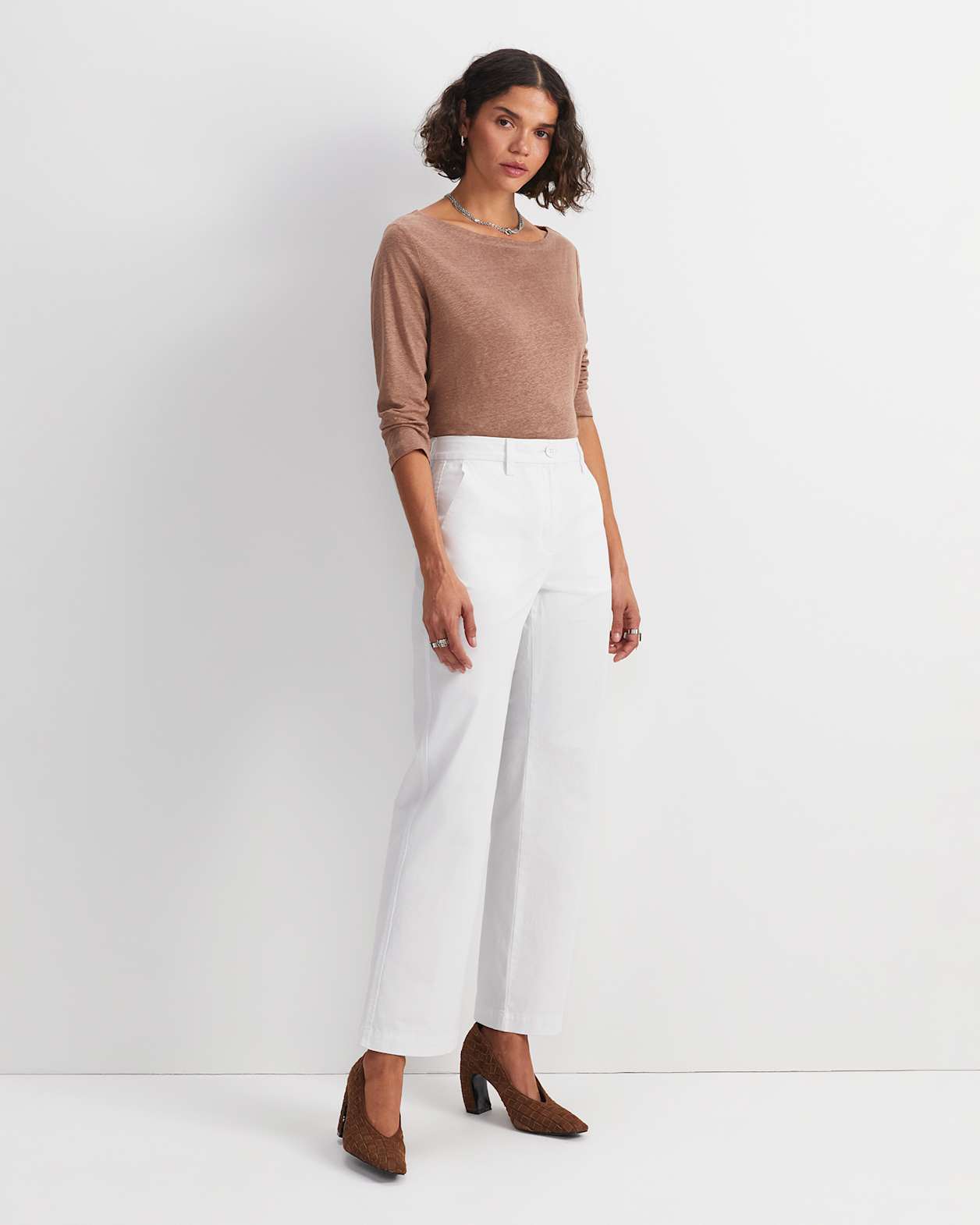 Laura Straight Chino Pant in WHITE