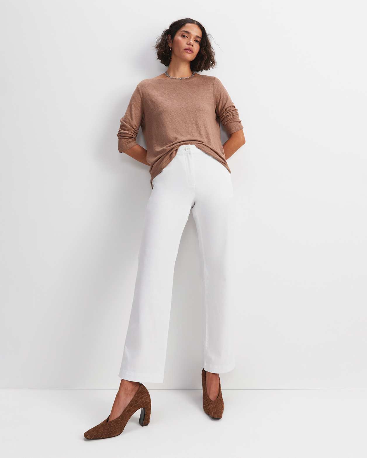 Cecile Linen Top in MOCHA