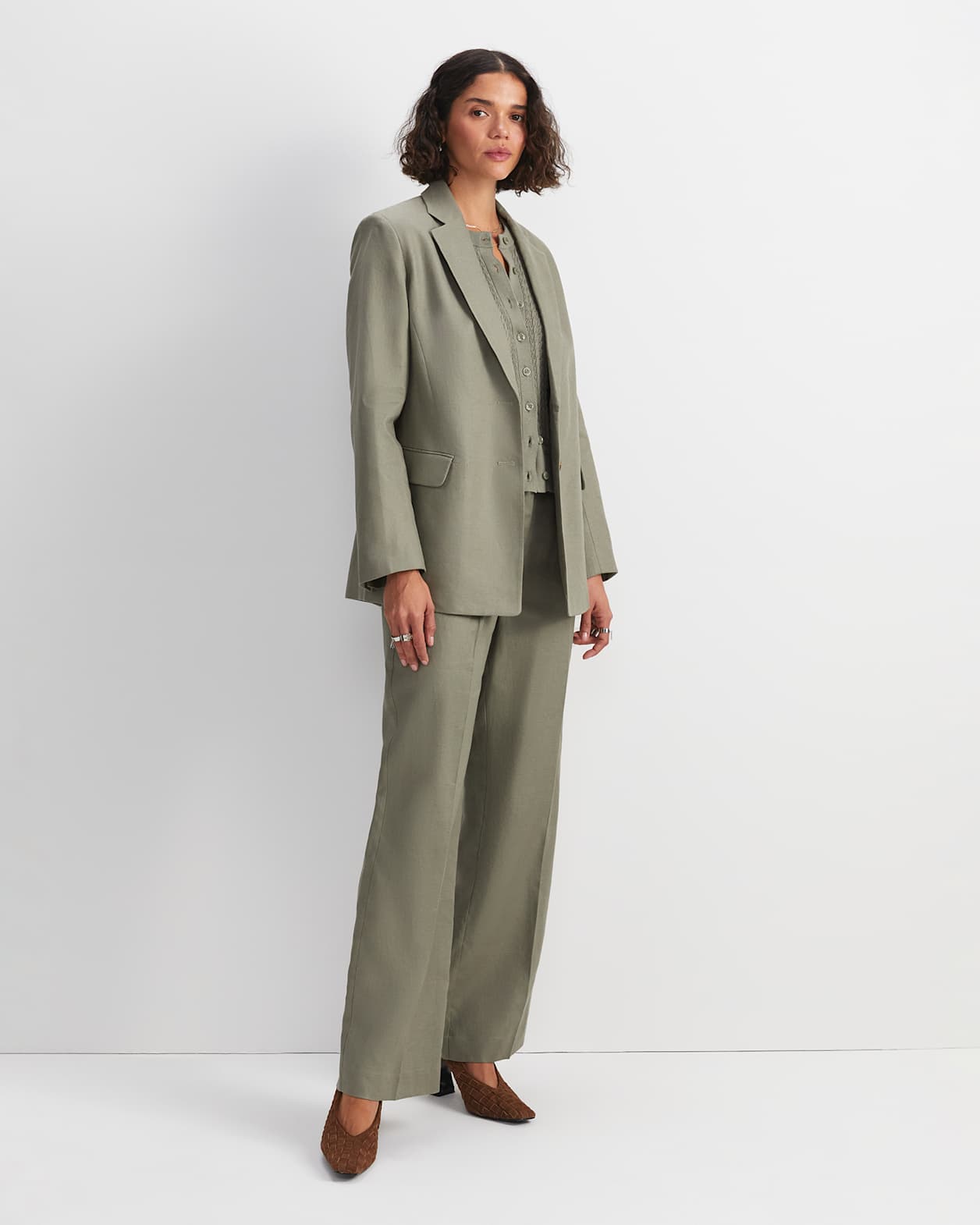 Clara Linen Jacket in SOFT KHAKI