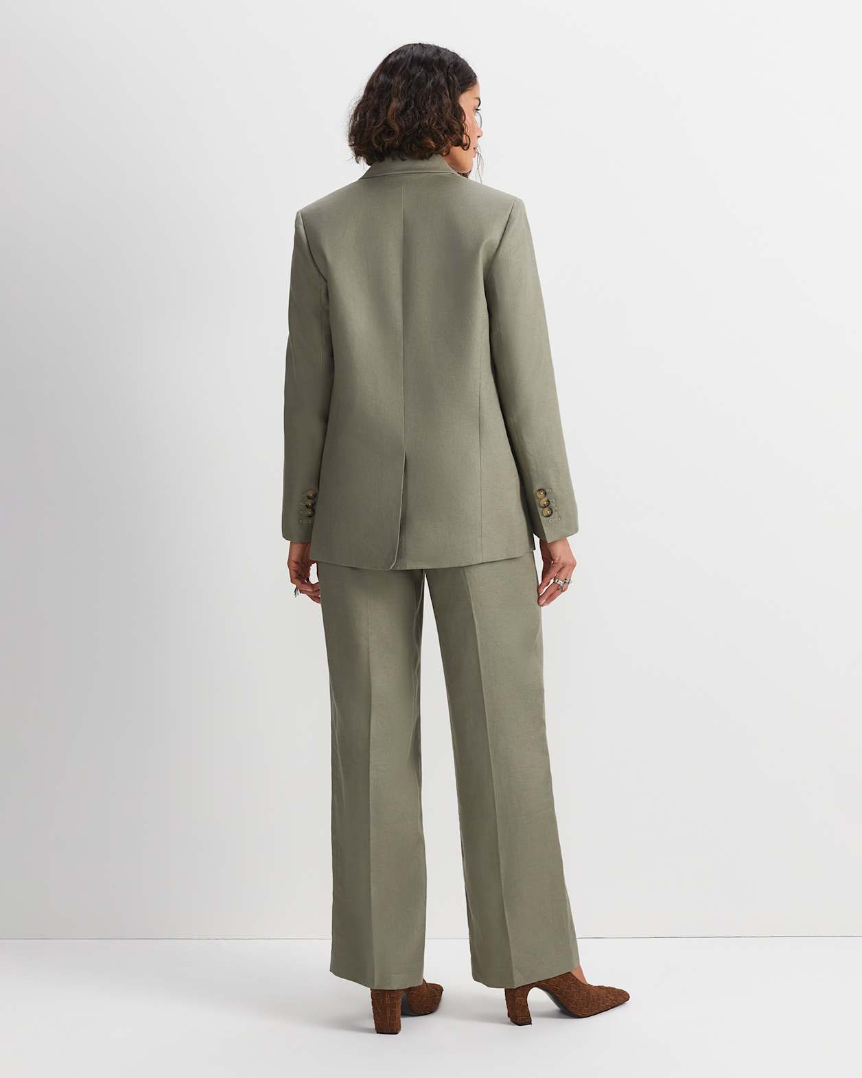 Clara Linen Jacket in SOFT KHAKI