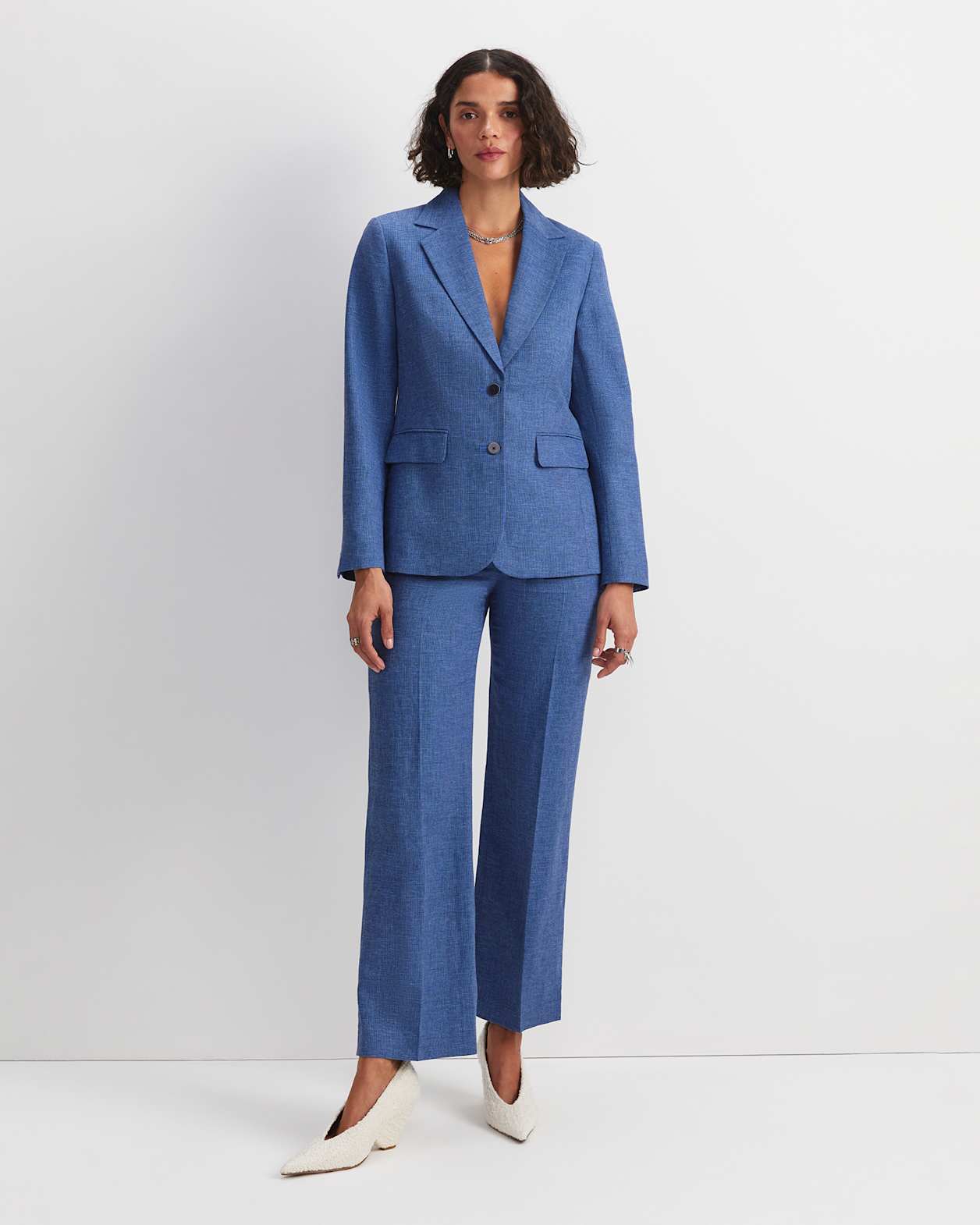 Saint Textured Single Breasted Blazer in NAVY/BLUE