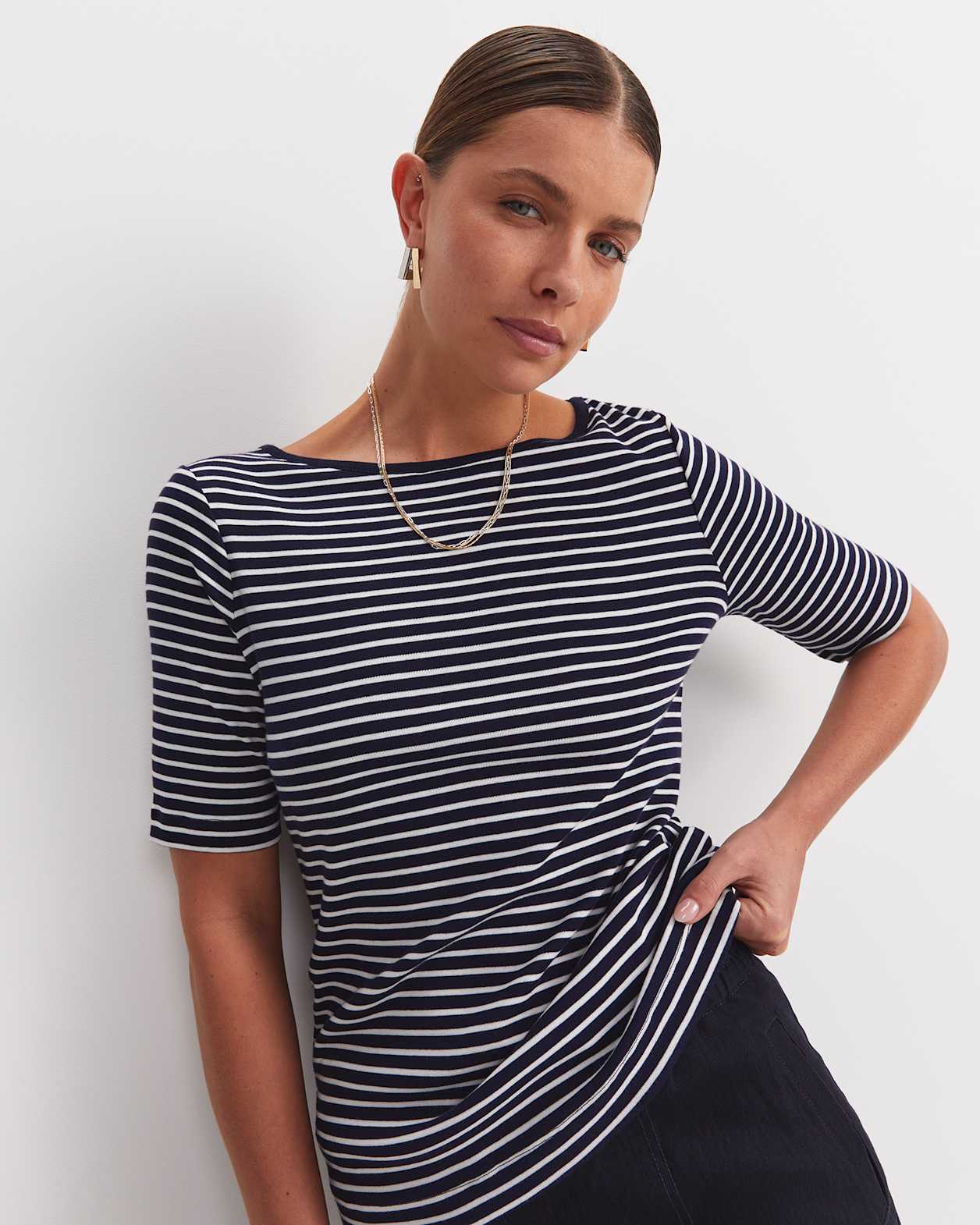 Heidi Boat Neck Half Sleeve Tee in NAVY/WHITE