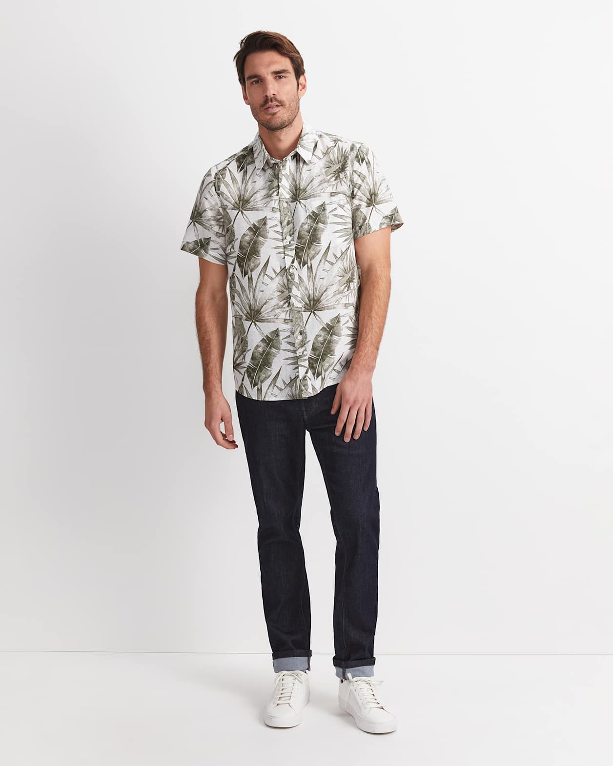 Cecile Palm Print Short Sleeve Shirt in KHAKI/WHITE