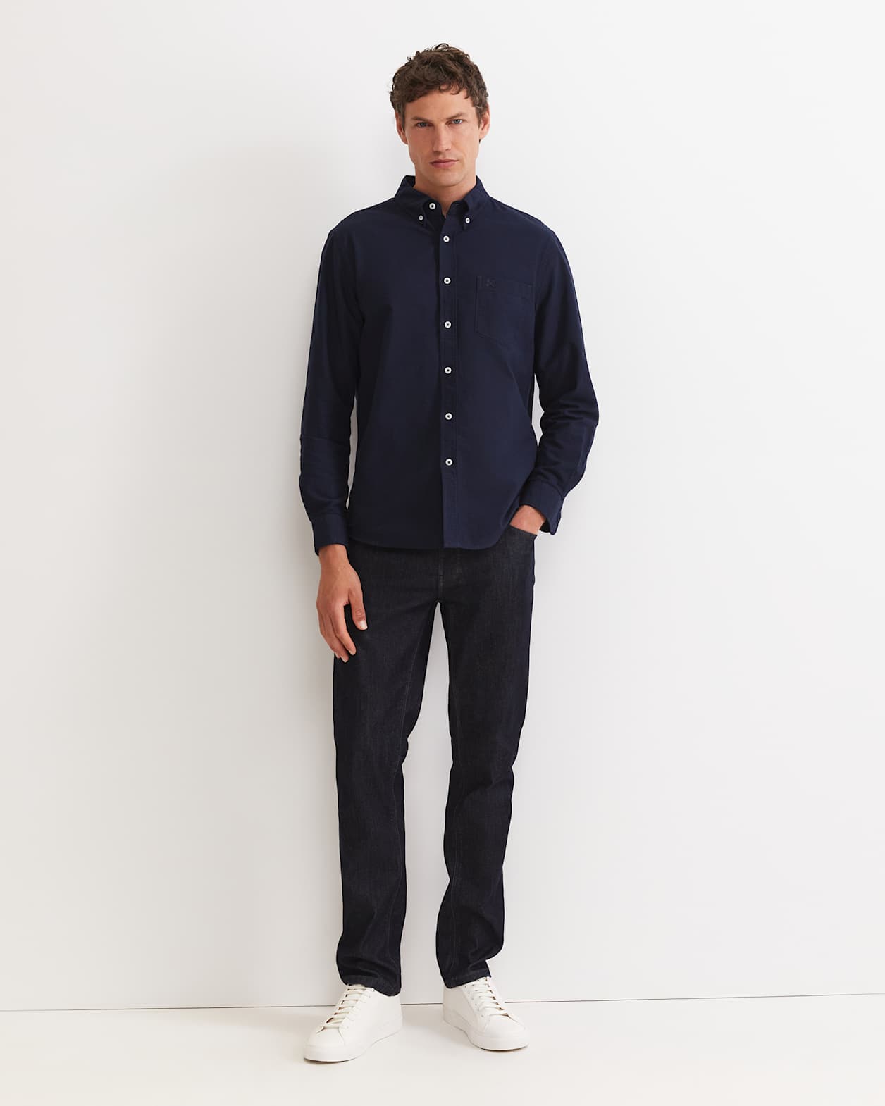 Oxford Long Sleeve Shirt in CLASSIC NAVY