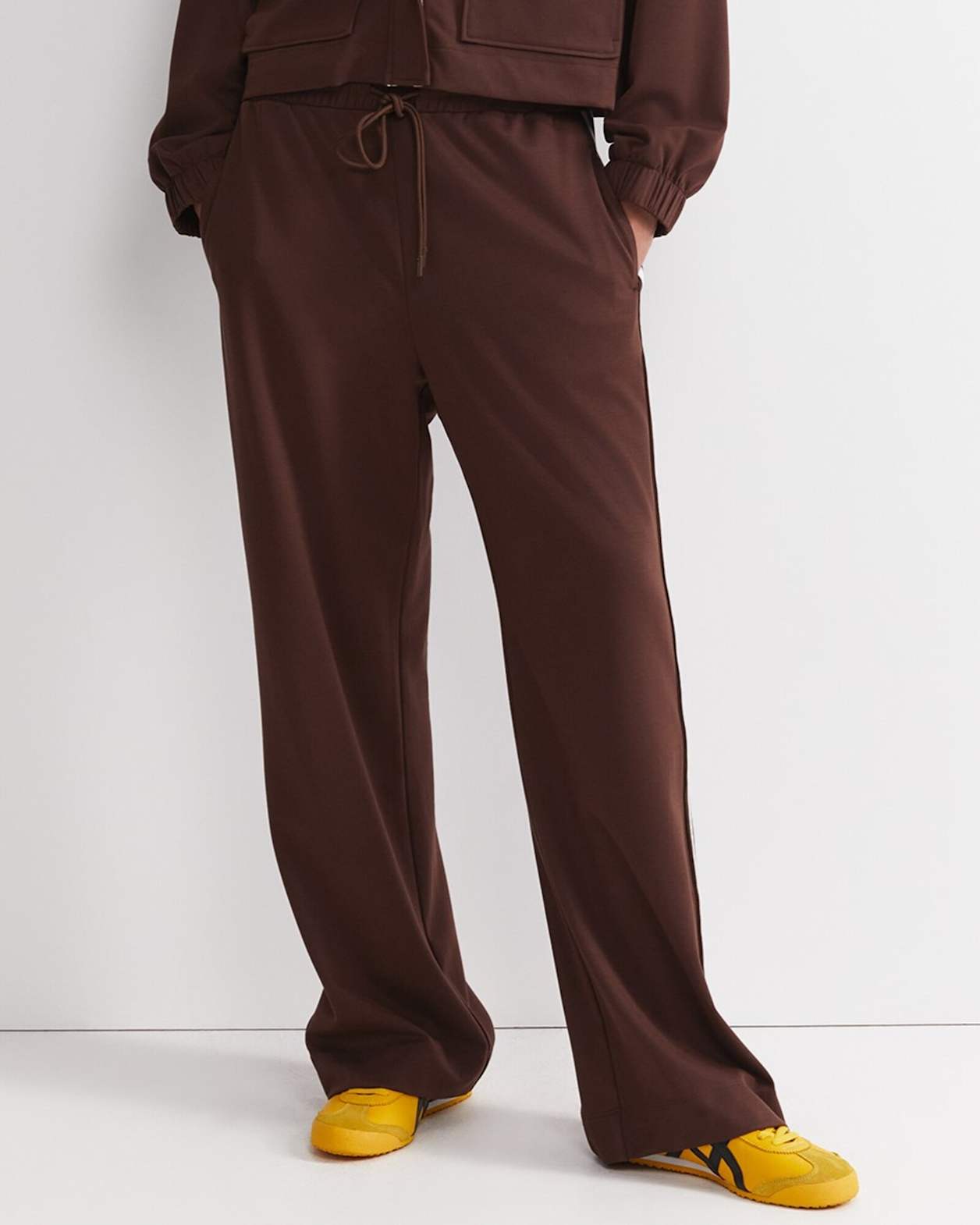 Misha Straight Leg Track Pant in CHOCOLATE