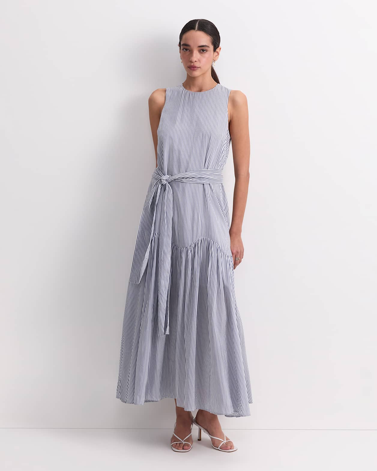 Vivian Maxi Dress in NAVY/WHITE