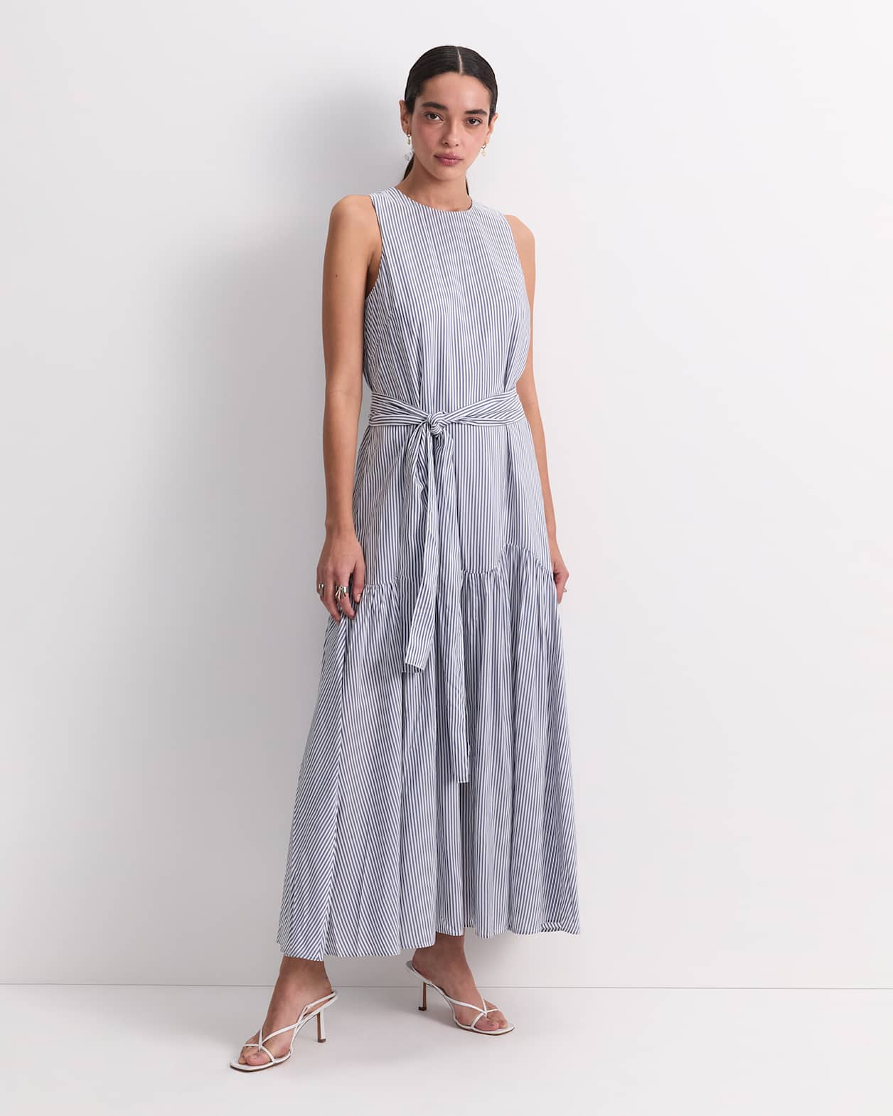Vivian Maxi Dress in NAVY/WHITE
