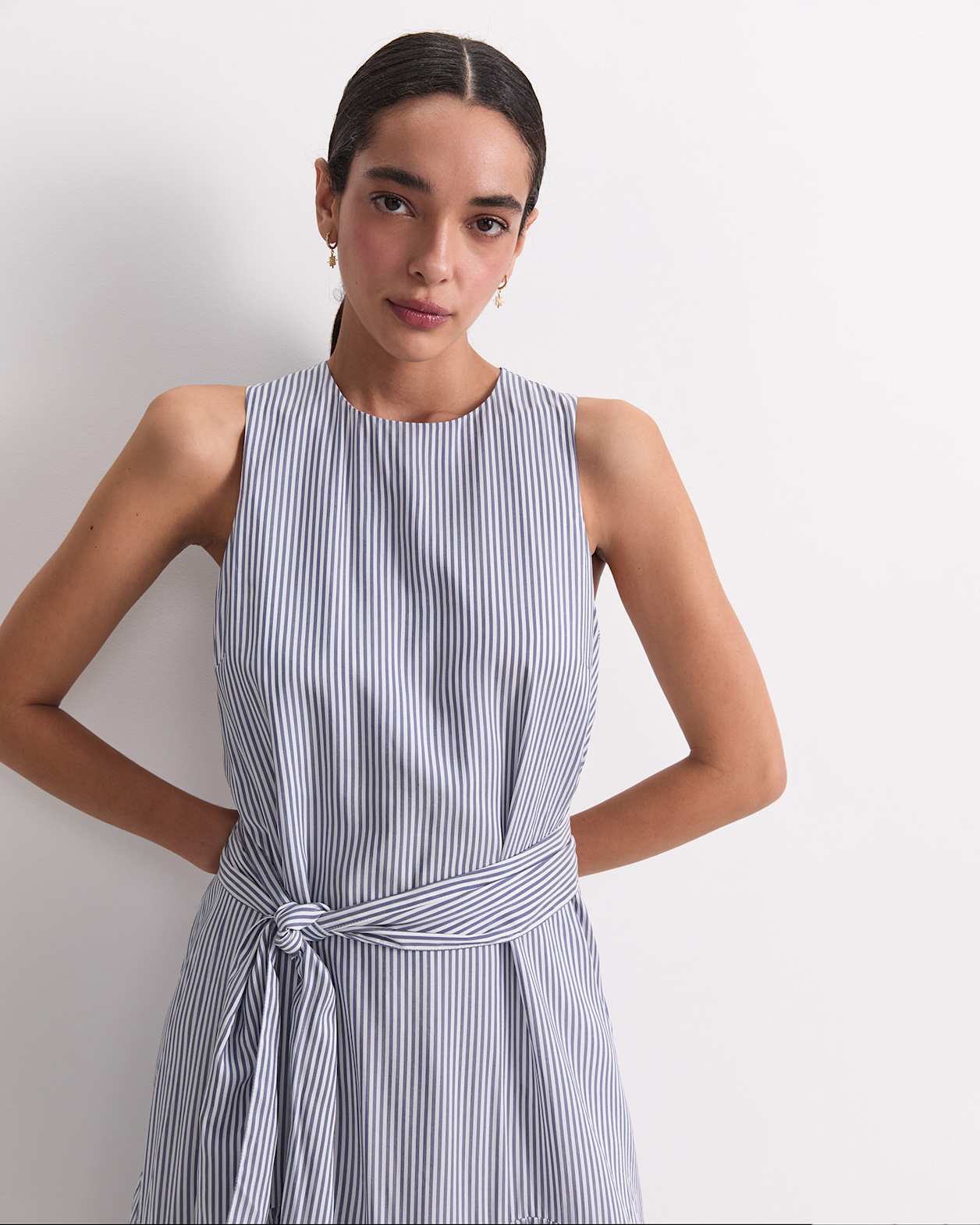 Vivian Maxi Dress in NAVY/WHITE