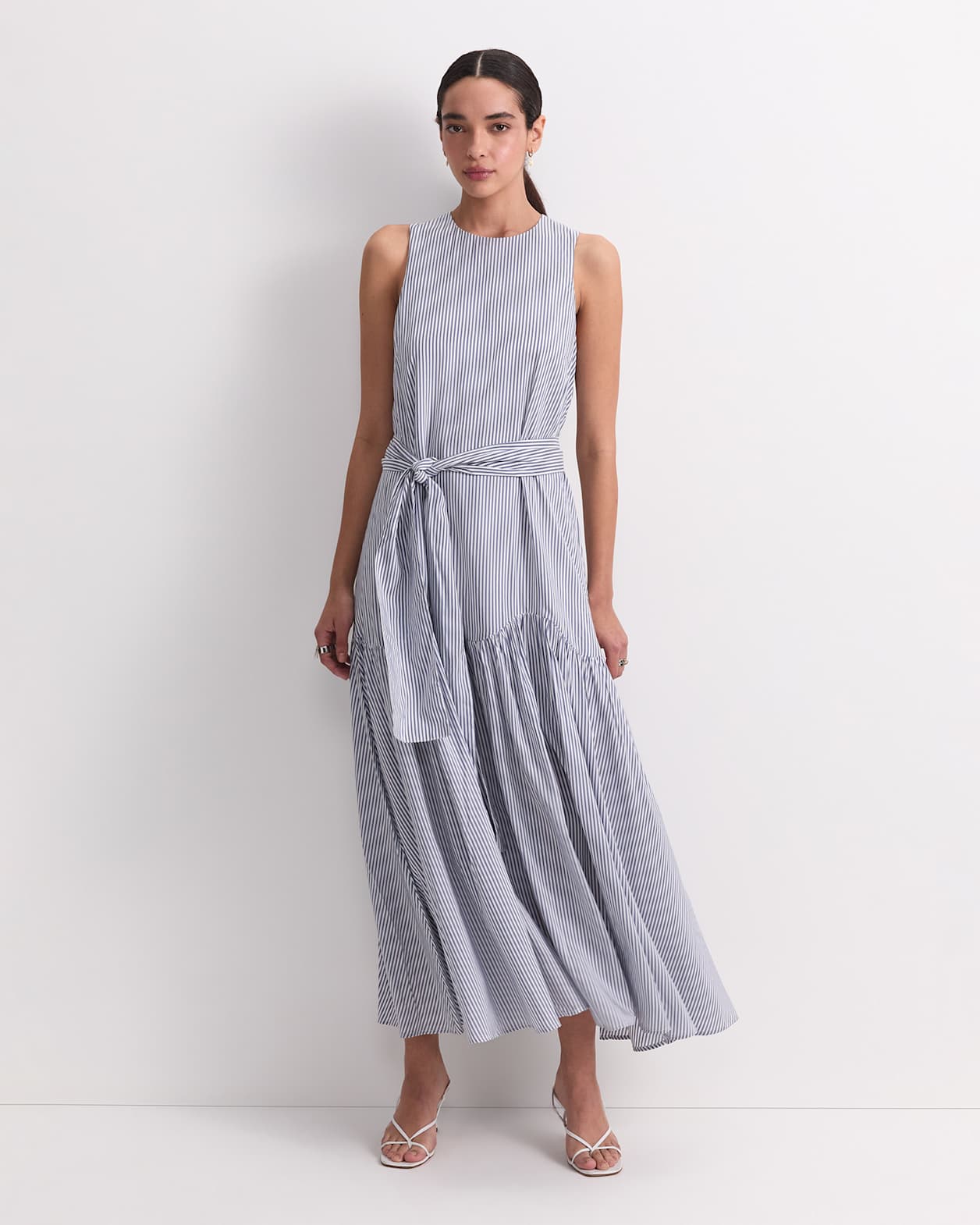 Vivian Maxi Dress in NAVY/WHITE