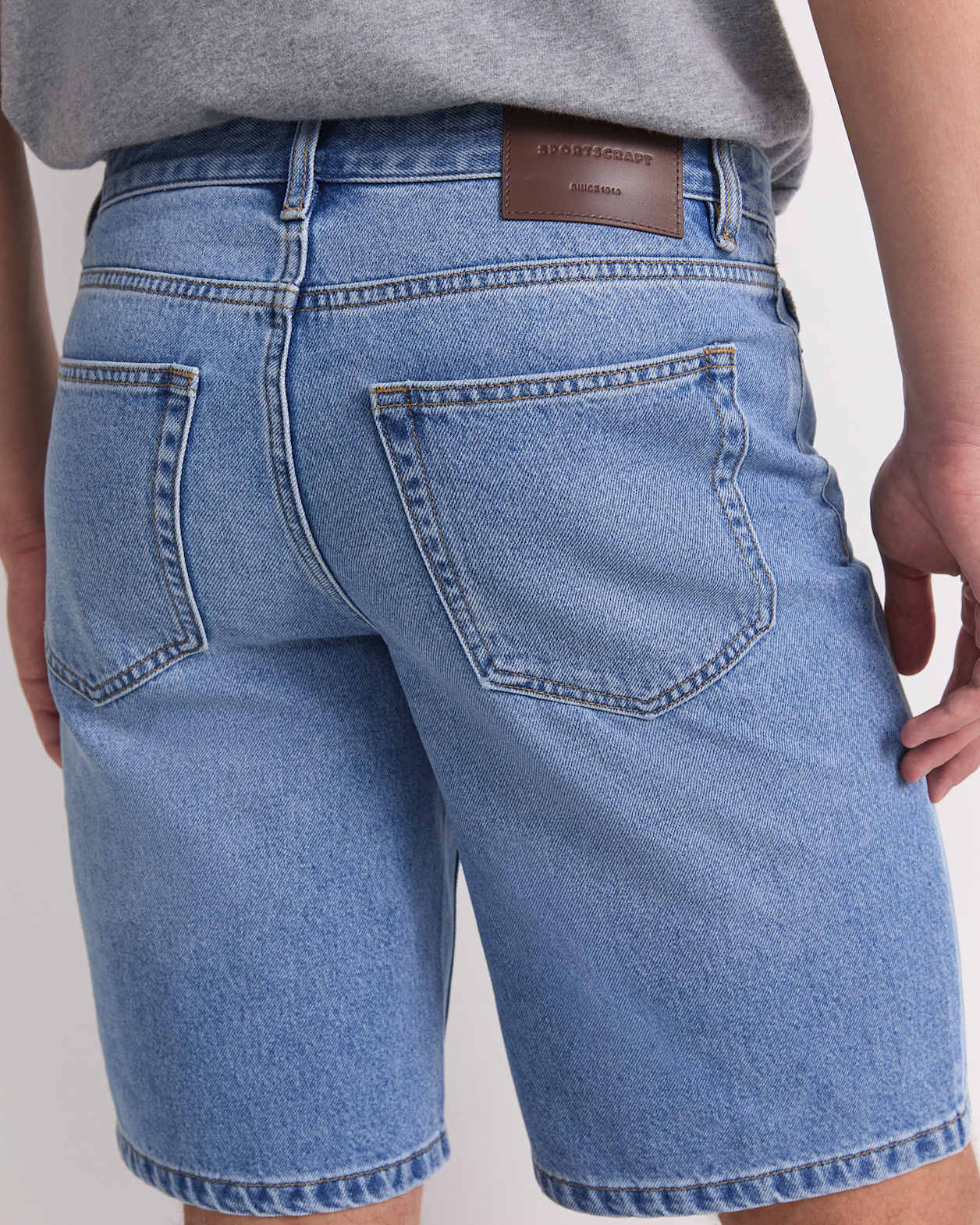 Aaran Denim 5 Pocket Short in MID WASH