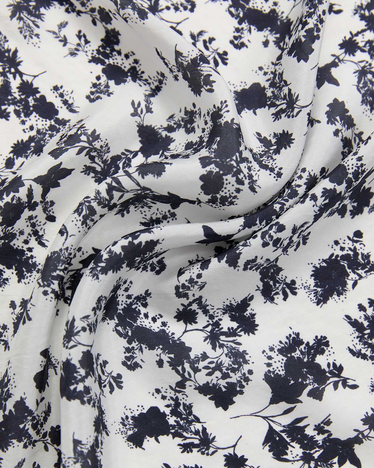 Eloise Scarf in NAVY