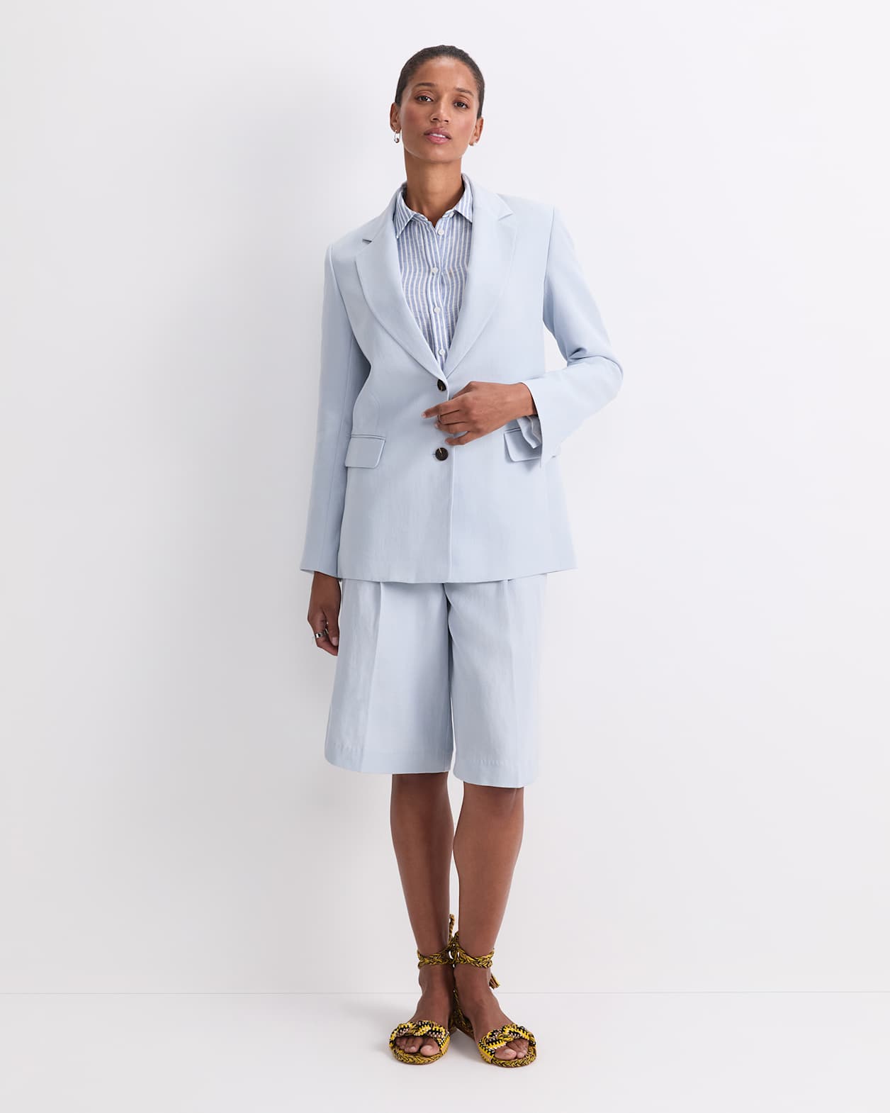 Valerie Relaxed Blazer in BLUE MIST