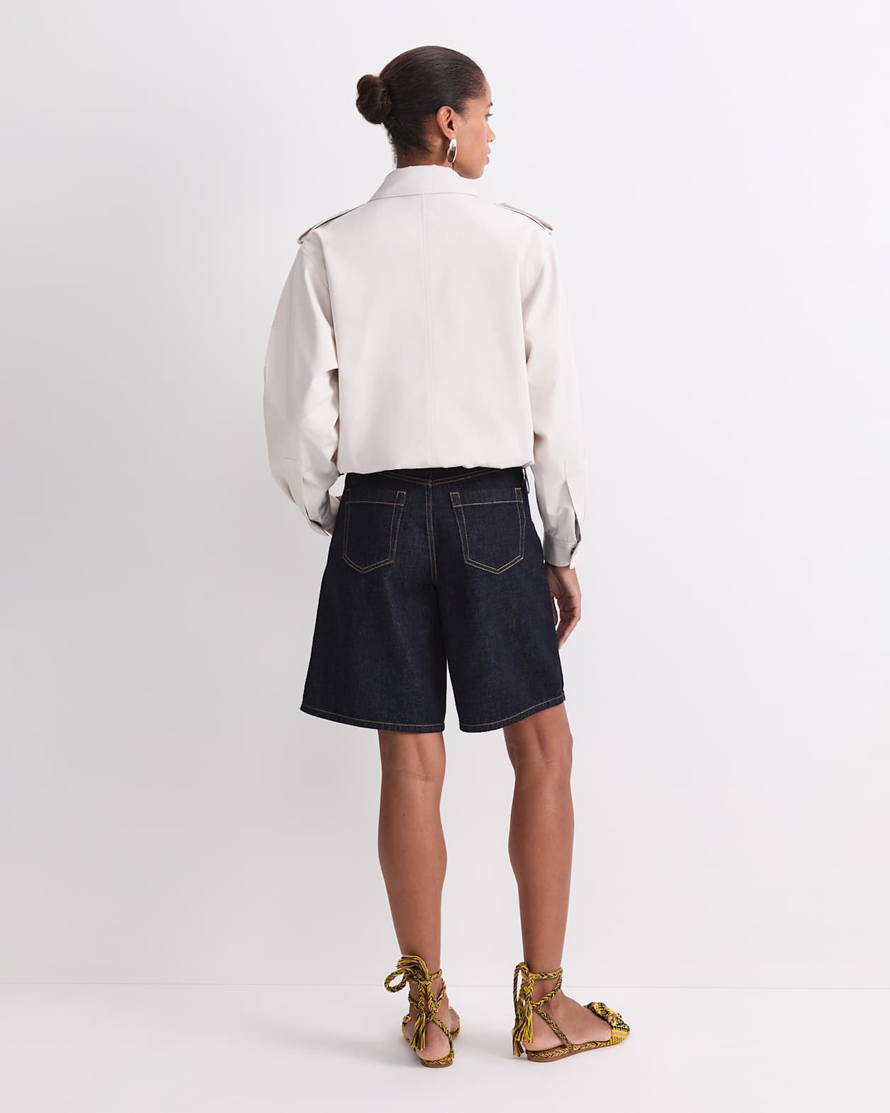 Anora Anorak in CHALK