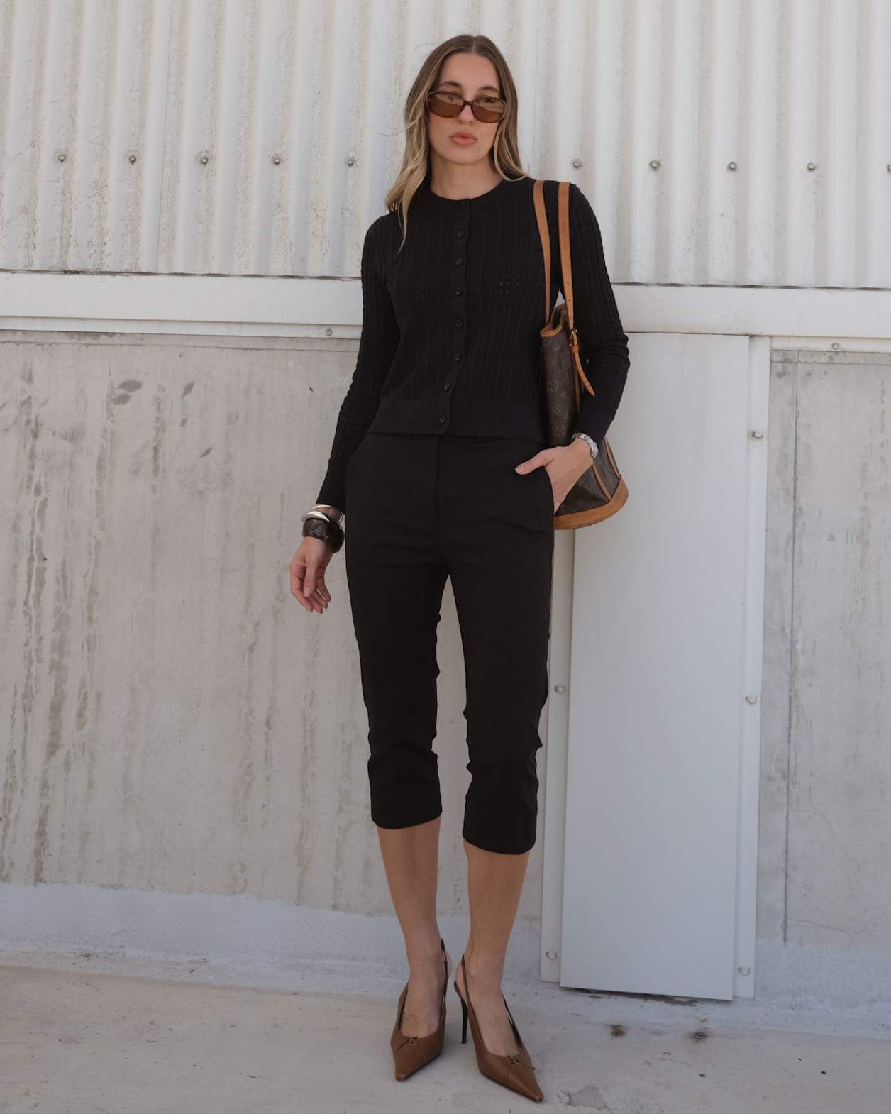 Yvette Pedal Pusher Pant in BLACK