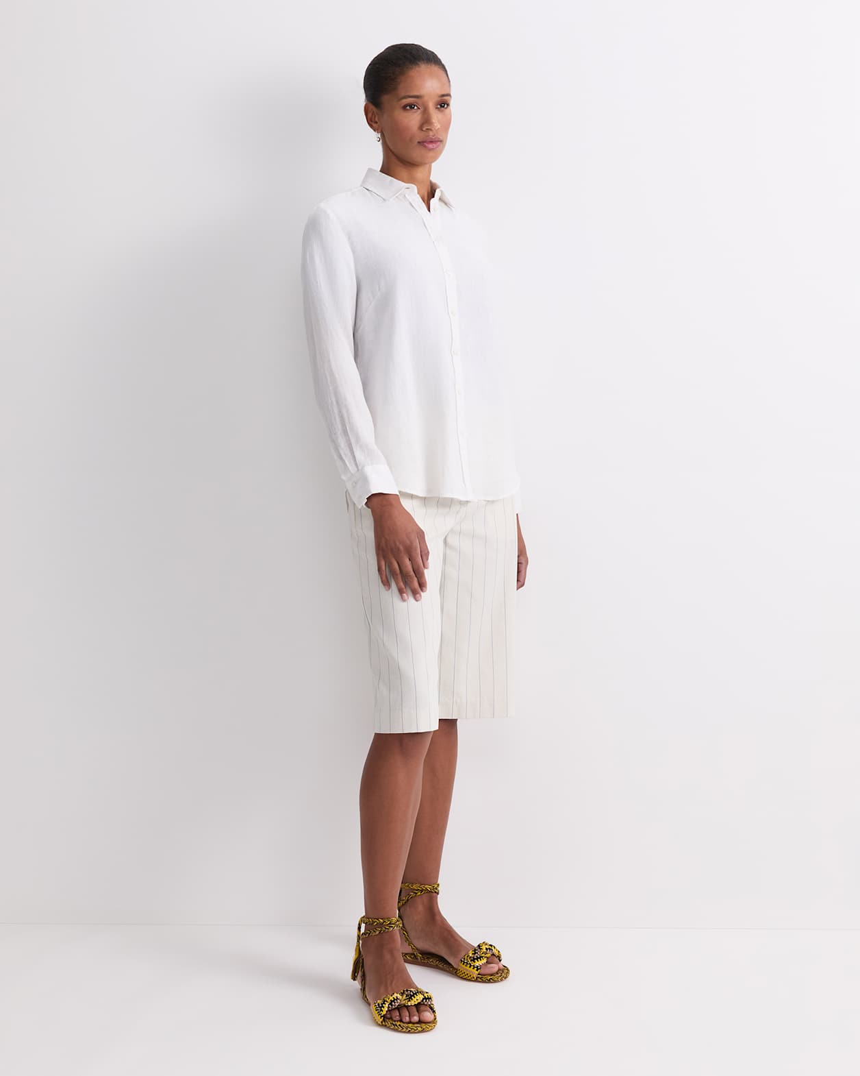 Dahlia Long Sleeve Linen Shirt in WHITE