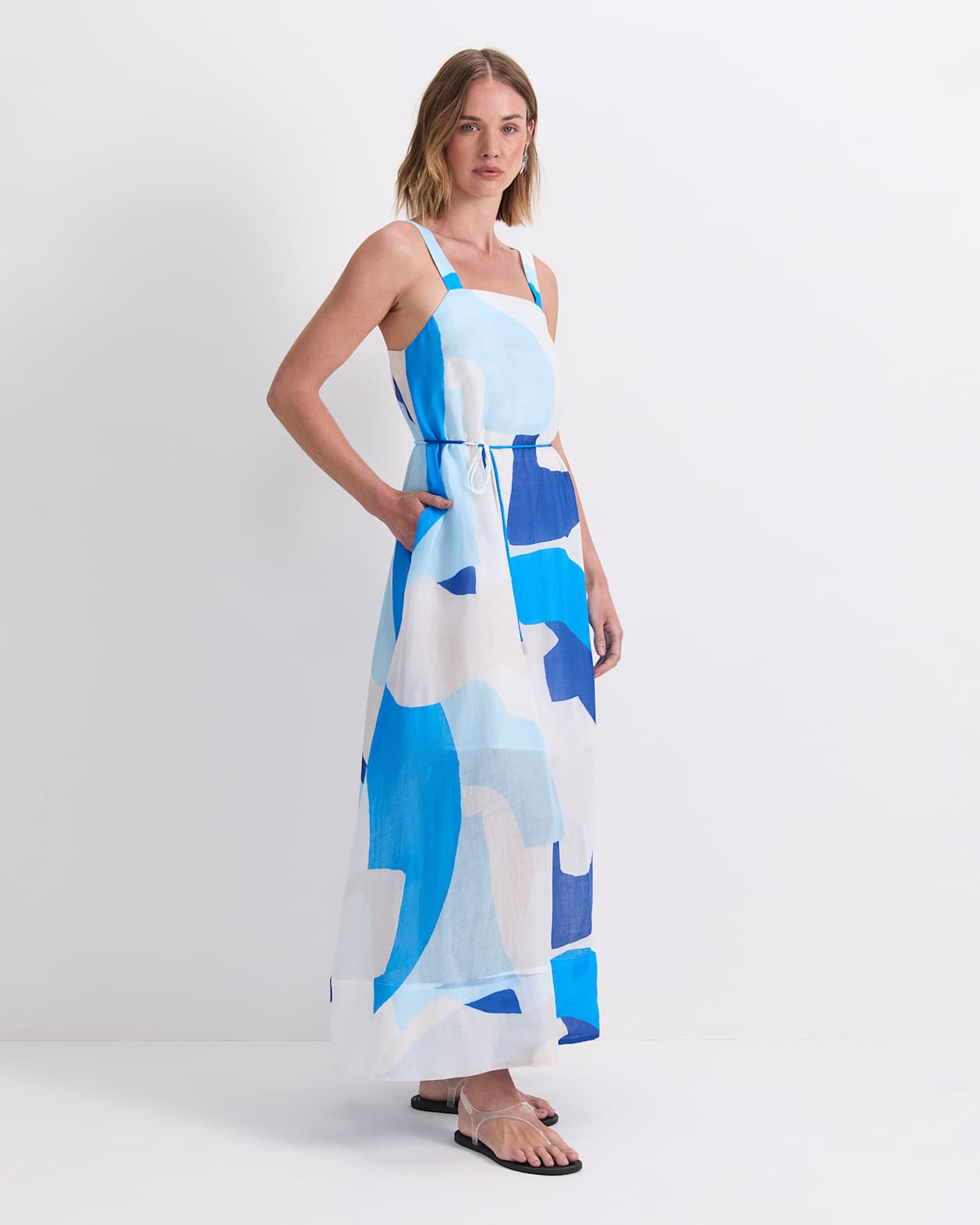 Nora Print Maxi Dress in BLUE MULTI