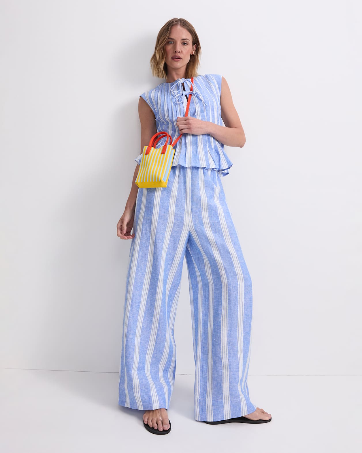 Ariana Stripe Linen Pant in BLUE/WHITE