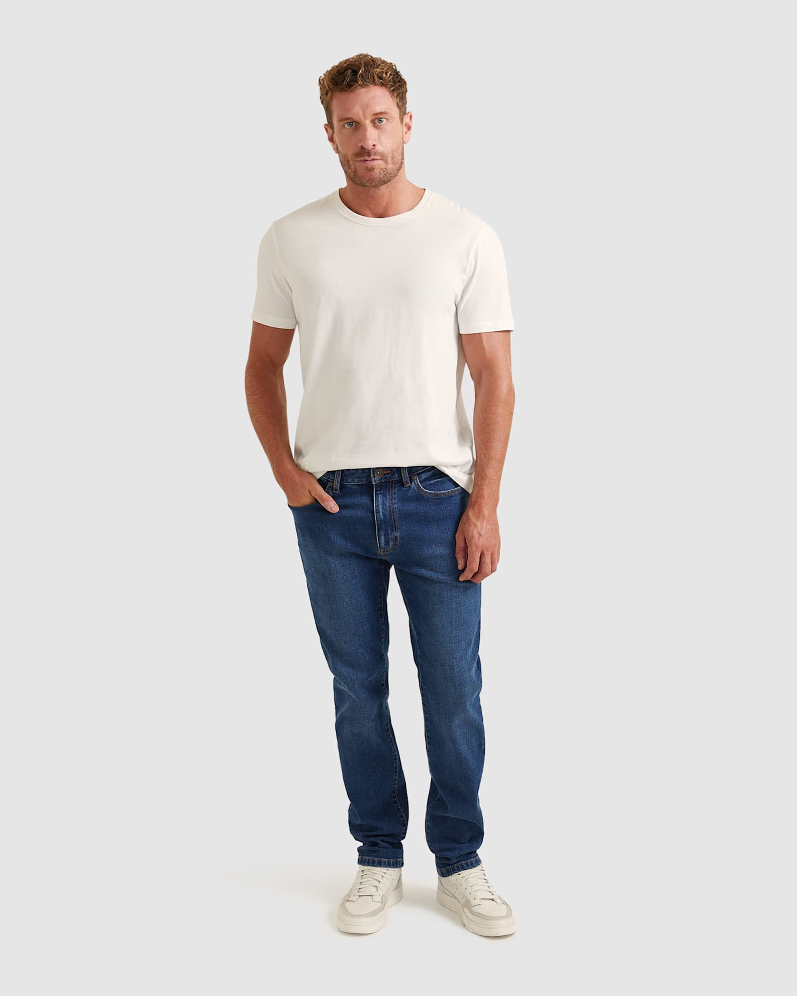 Jackson Slim Jean in VINTAGE WASH