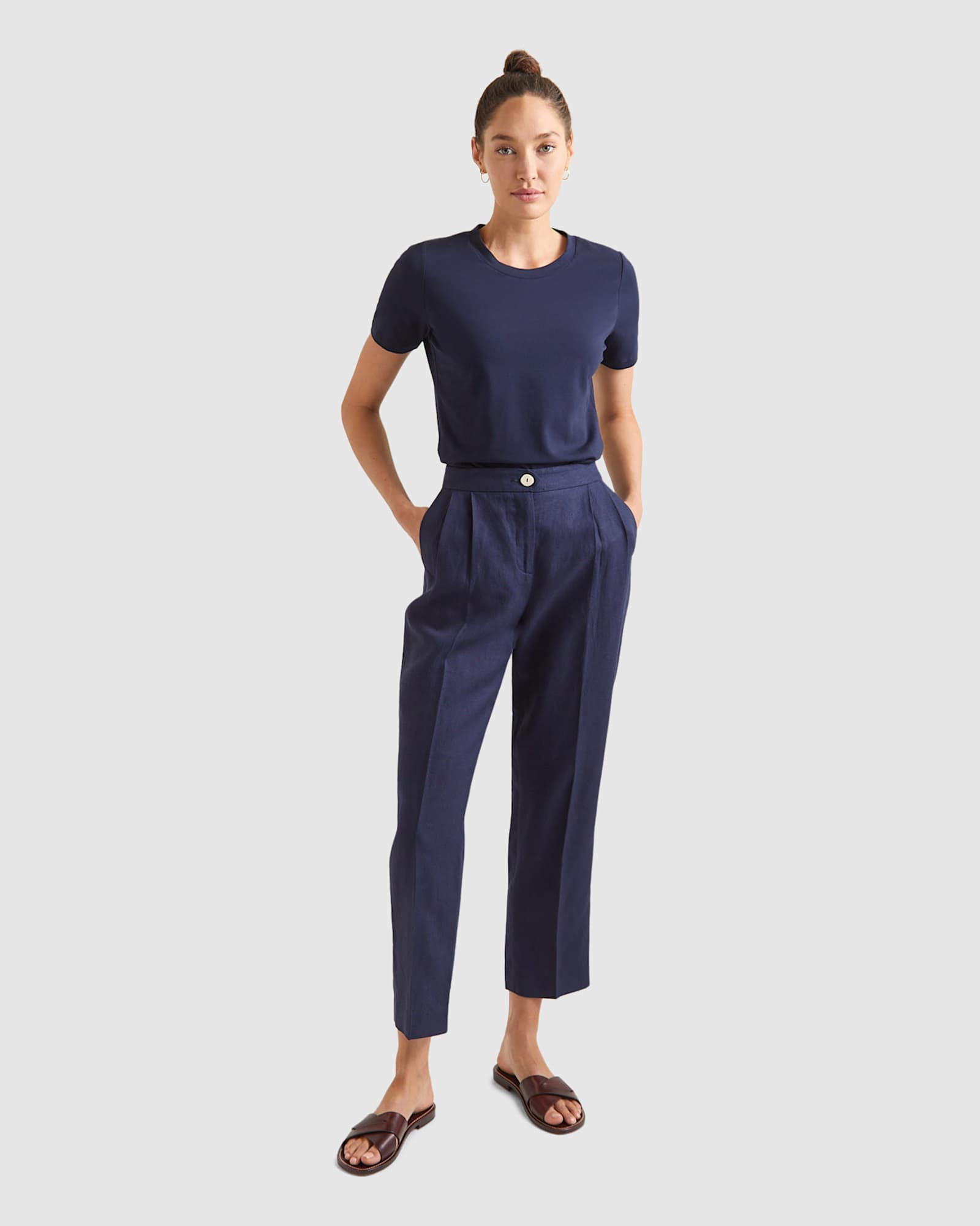 Linen Pant in NAVY