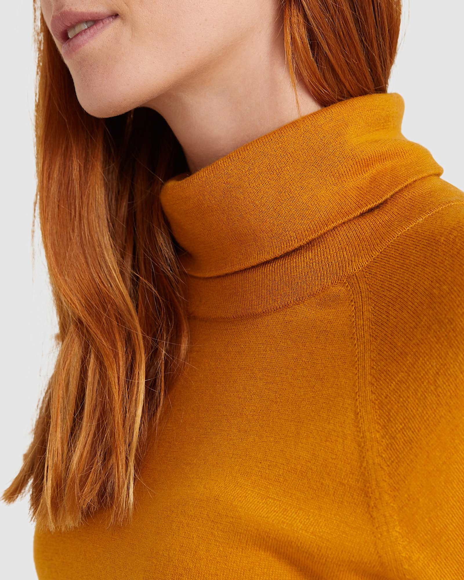 Laurina Batwing Knit in MUSTARD