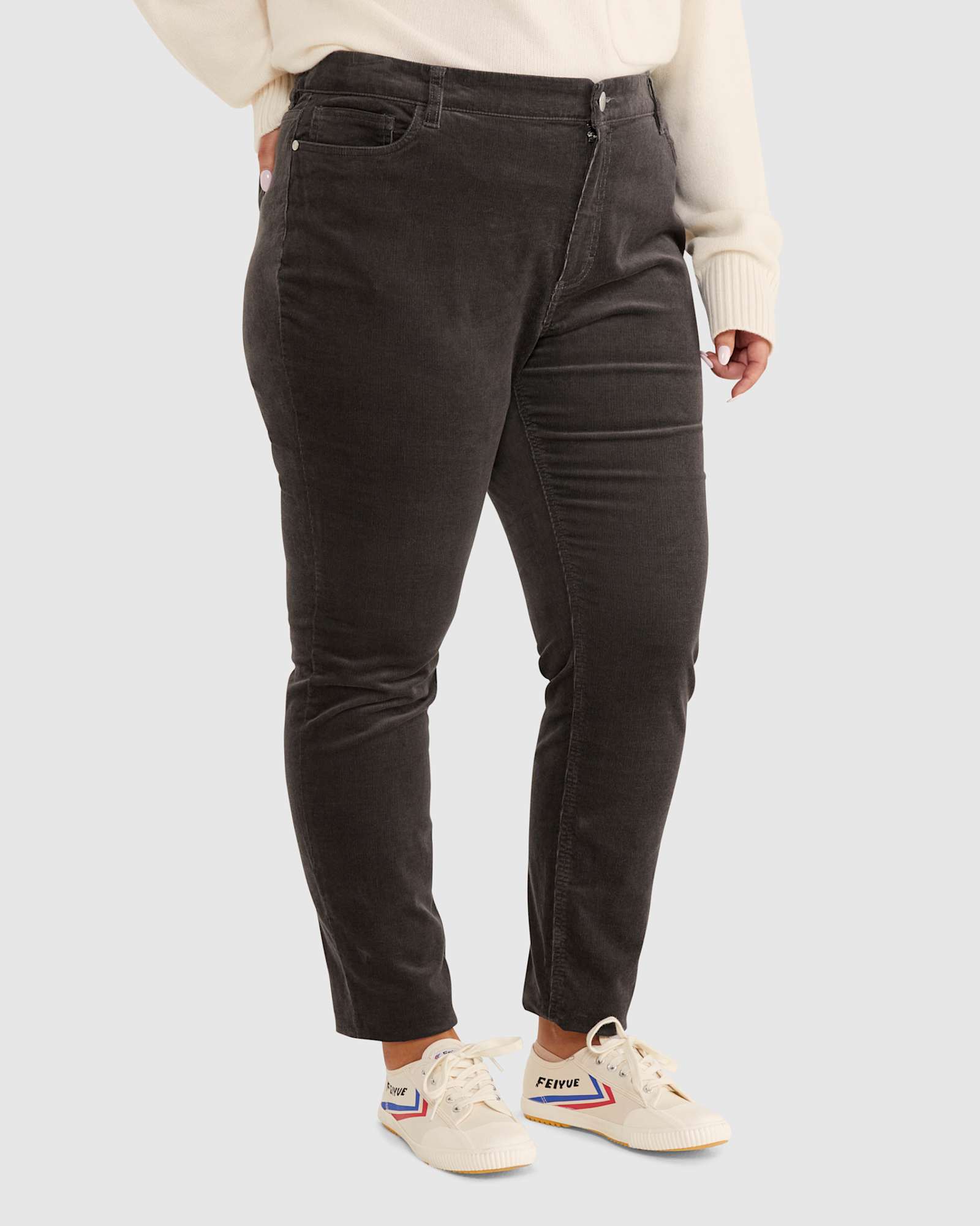 Cord Jean in CHARCOAL