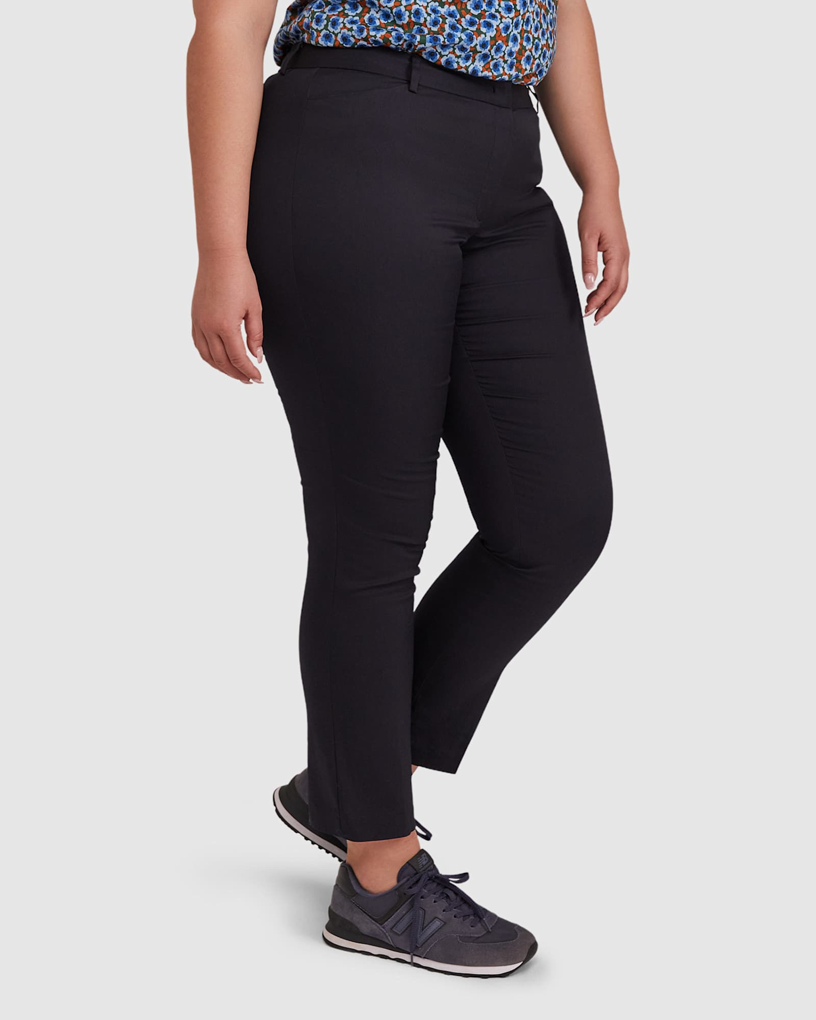 Eva Full Length Pant in CLASSIC NAVY