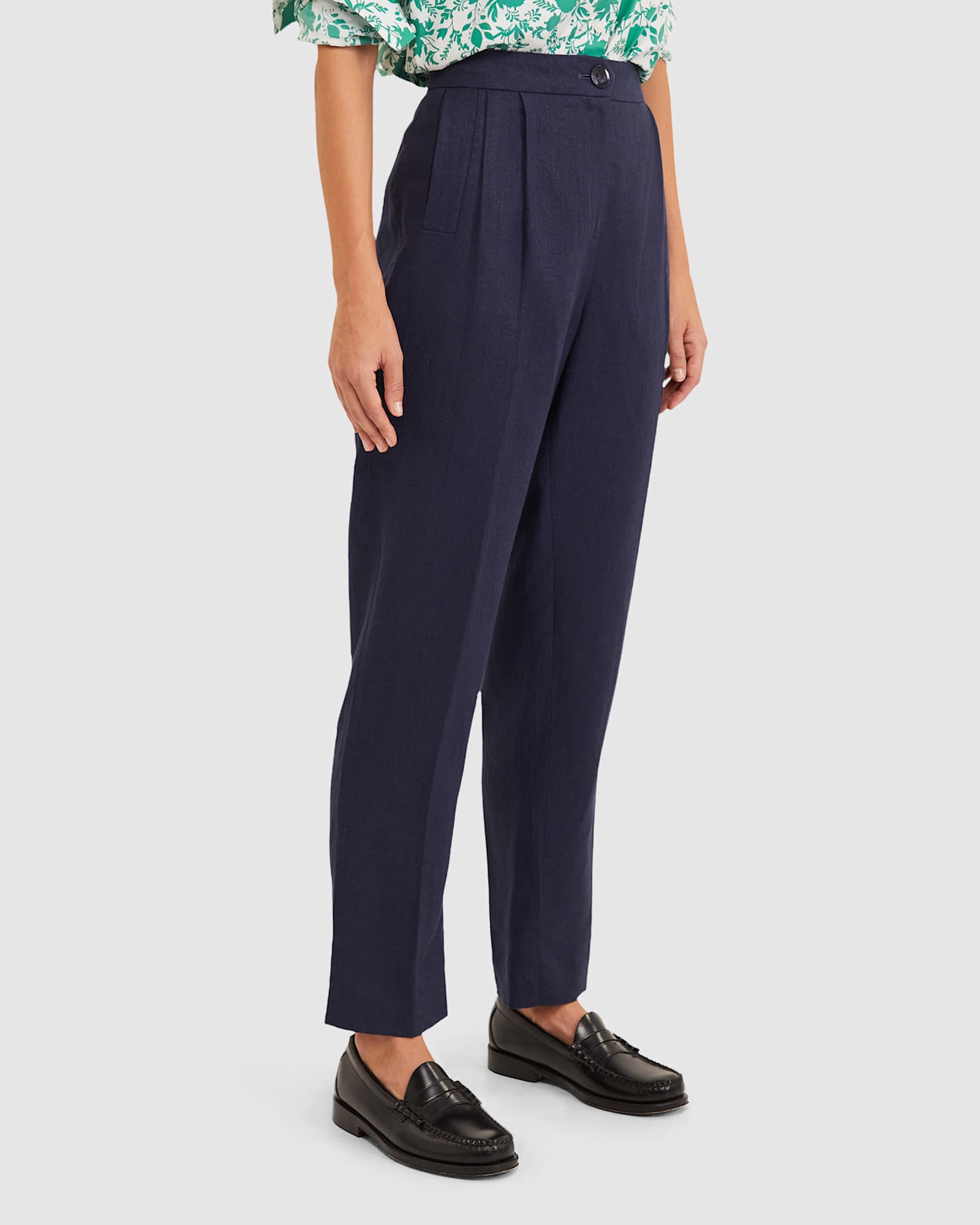 Freya Linen Pant in NAVY