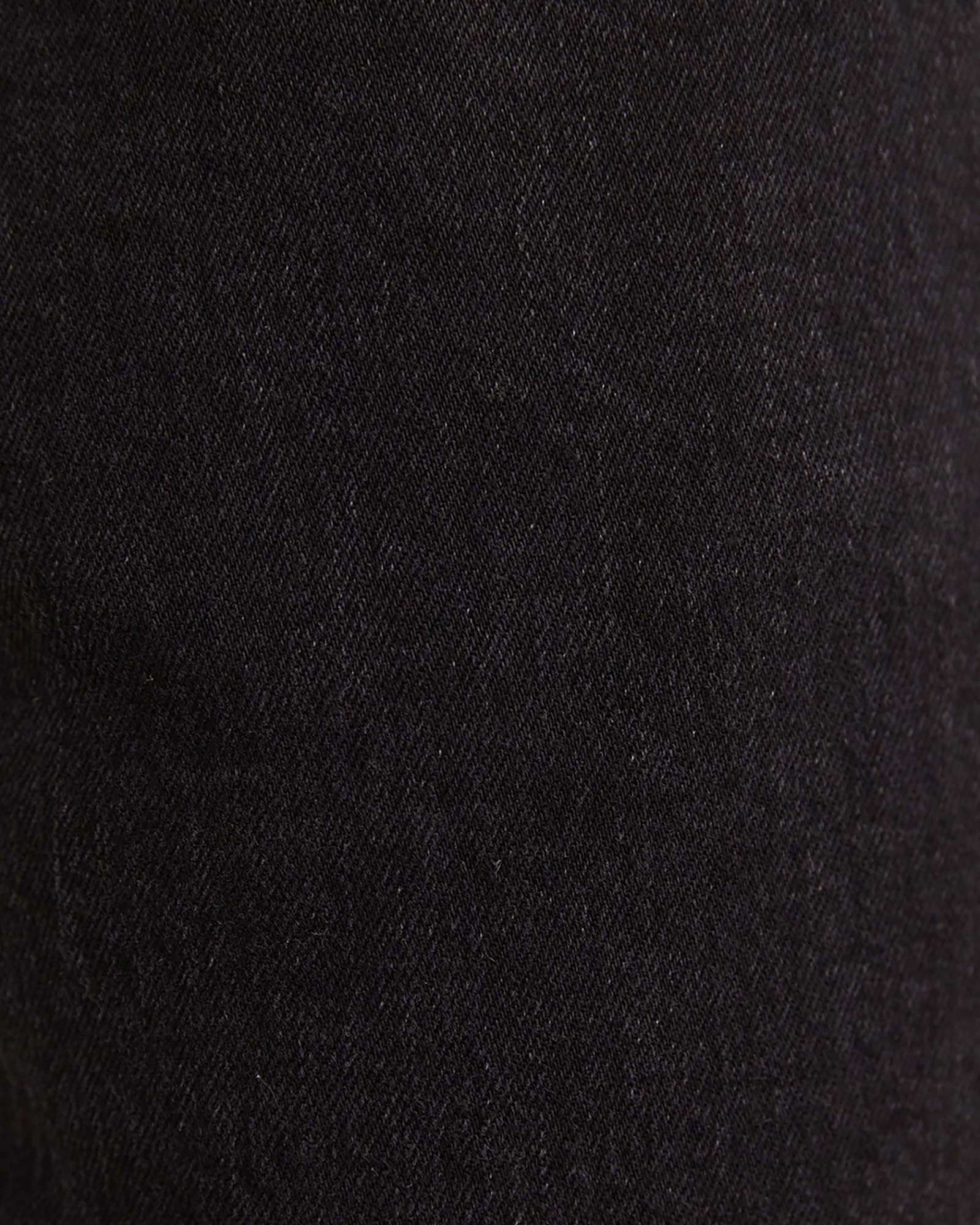 Grayson Straight Jean in WASHED BLACK
