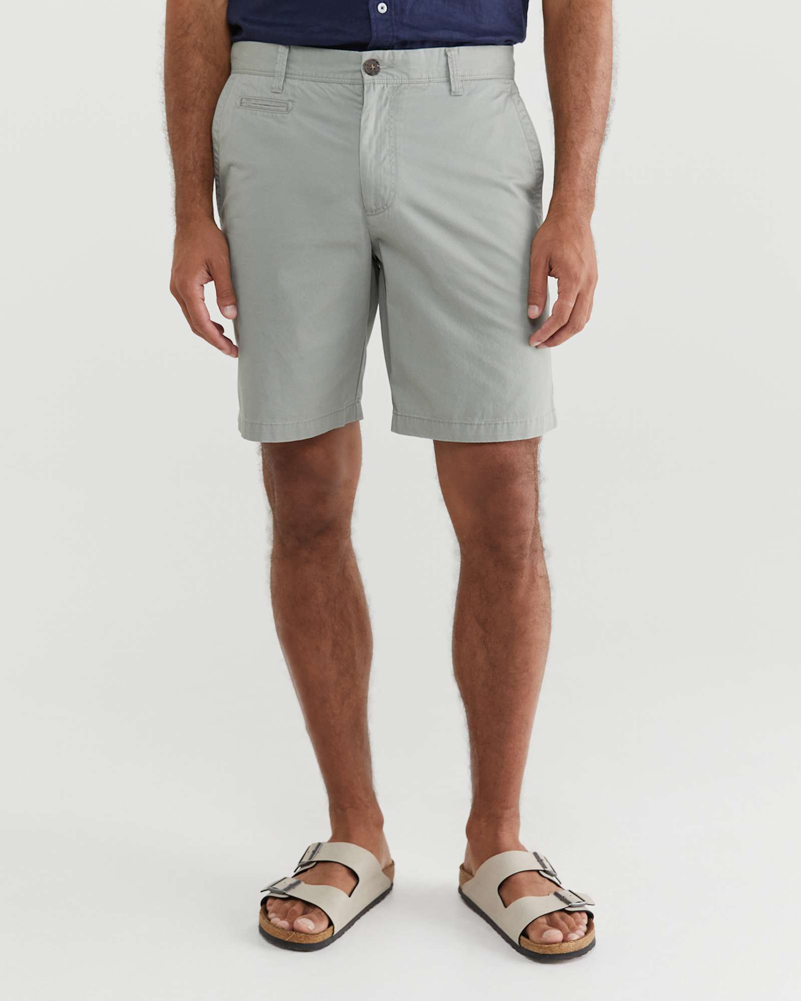 Classic Chino Short in OLIVE