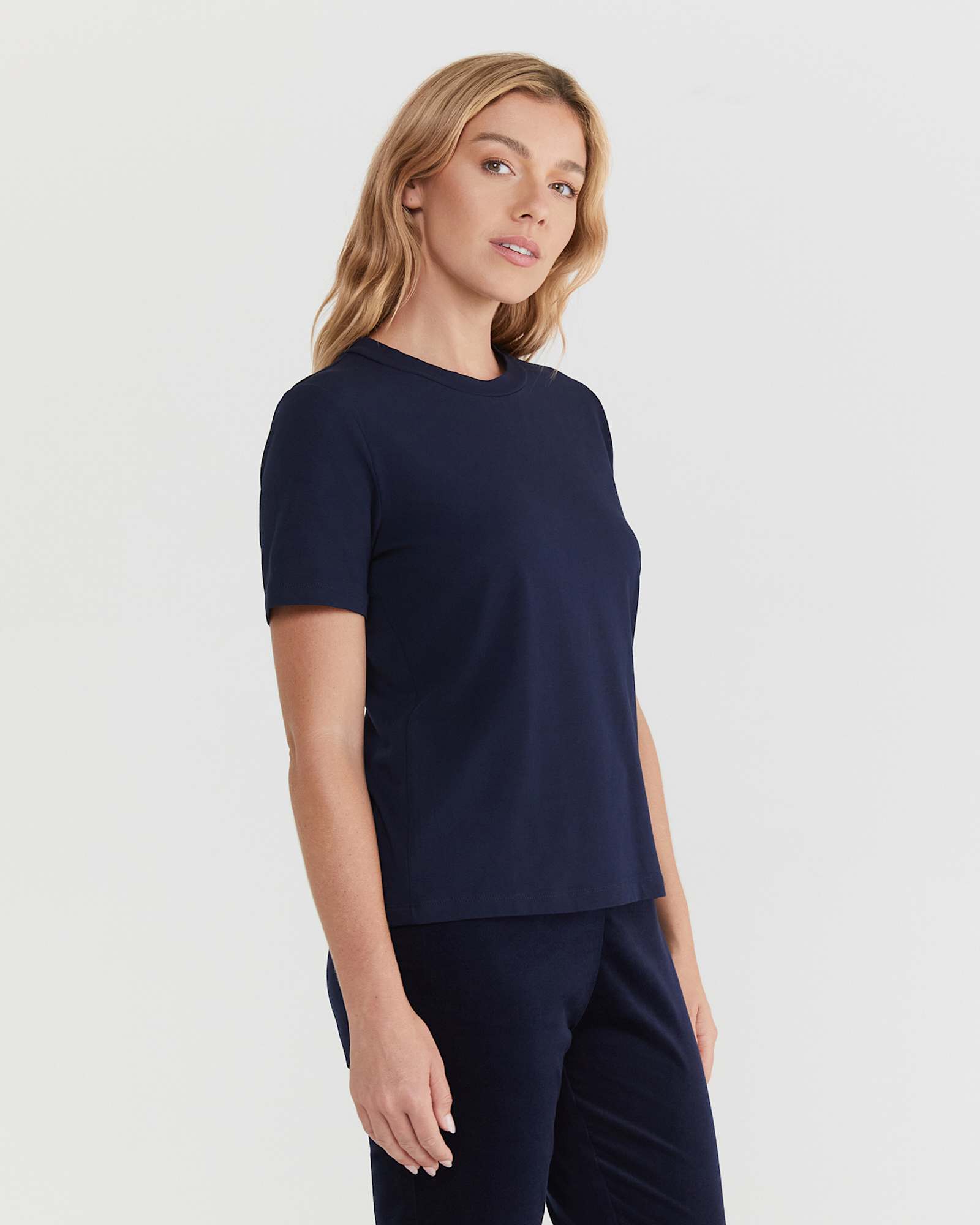 The Perfect T-Shirt in NAVY